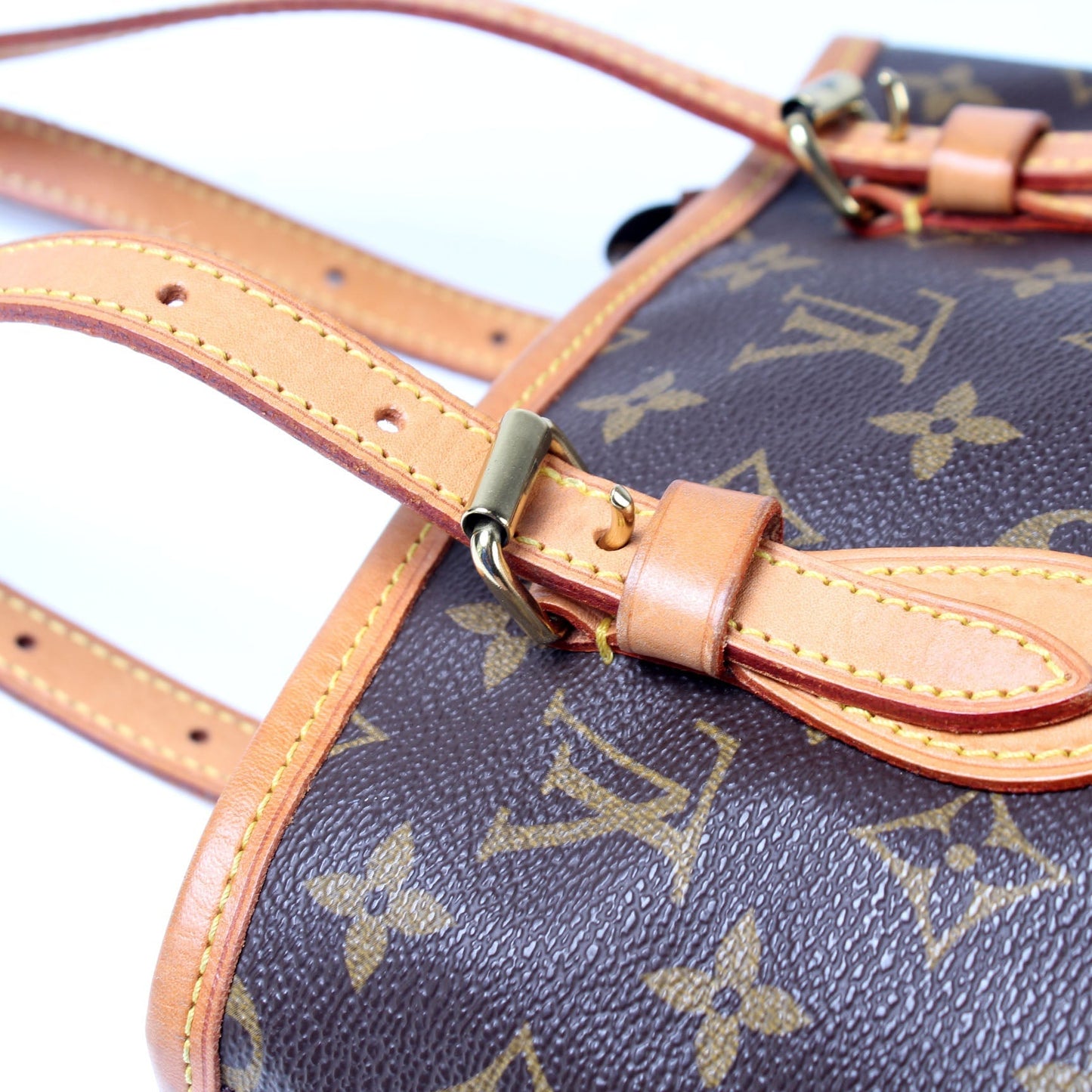 Petit Bucket W/ Pouch Monogram