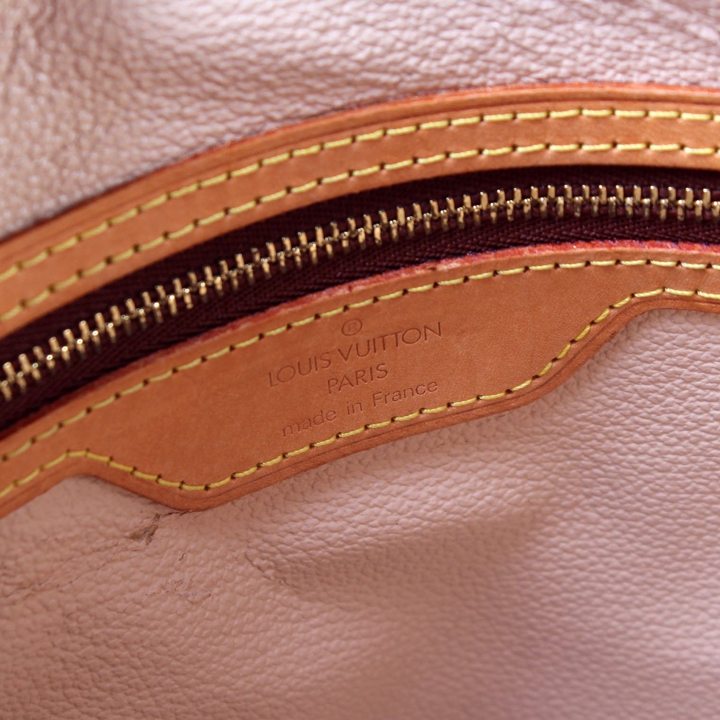 Petit Bucket W/ Pouch Monogram