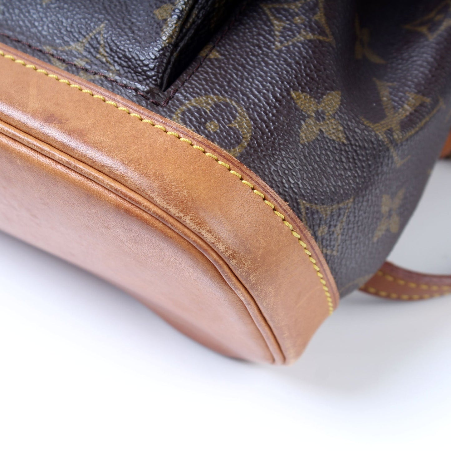 Montsouris Mini Monogram