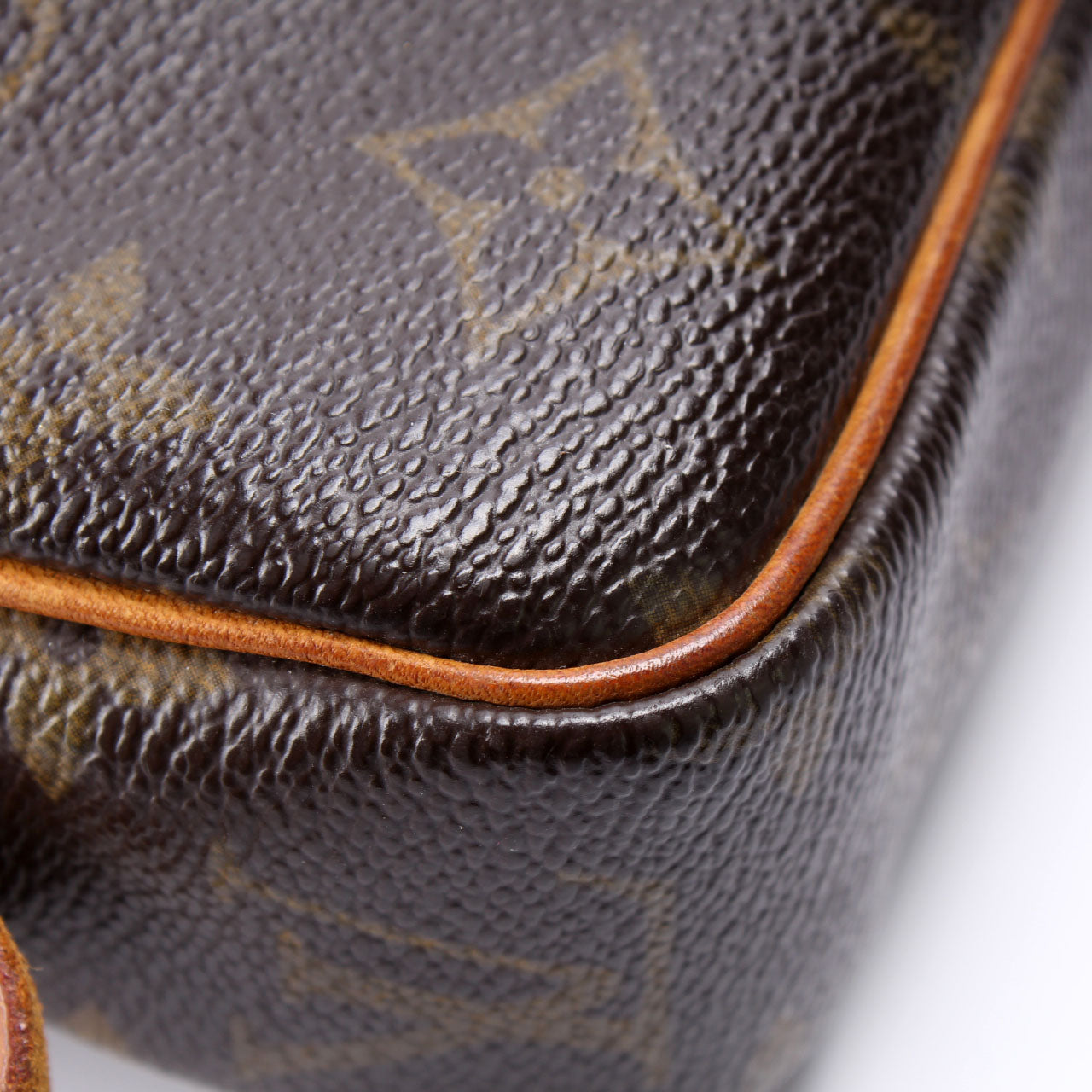 Pochette Marly Bandouliere Monogram