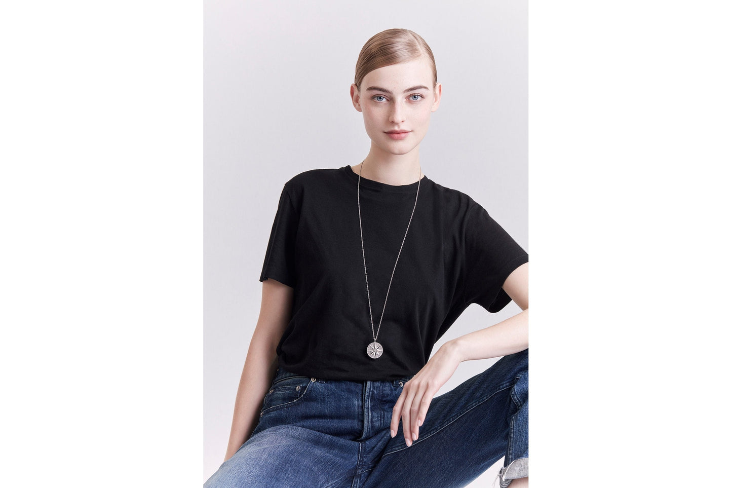 Large Rose Des Vents Pavé Medallion • 18K White Gold and Diamonds