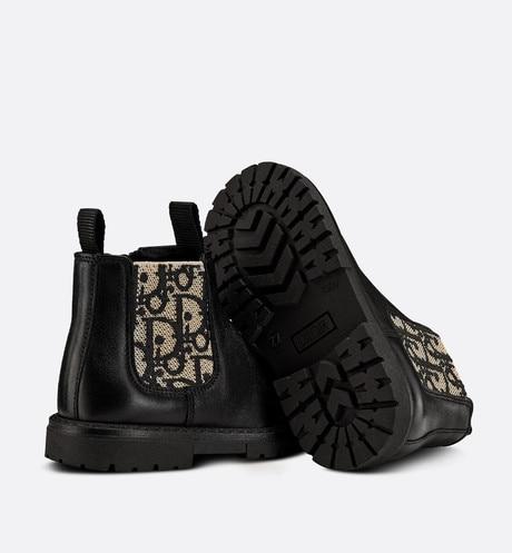 Baby Chelsea Boot • Black Polished Calfskin