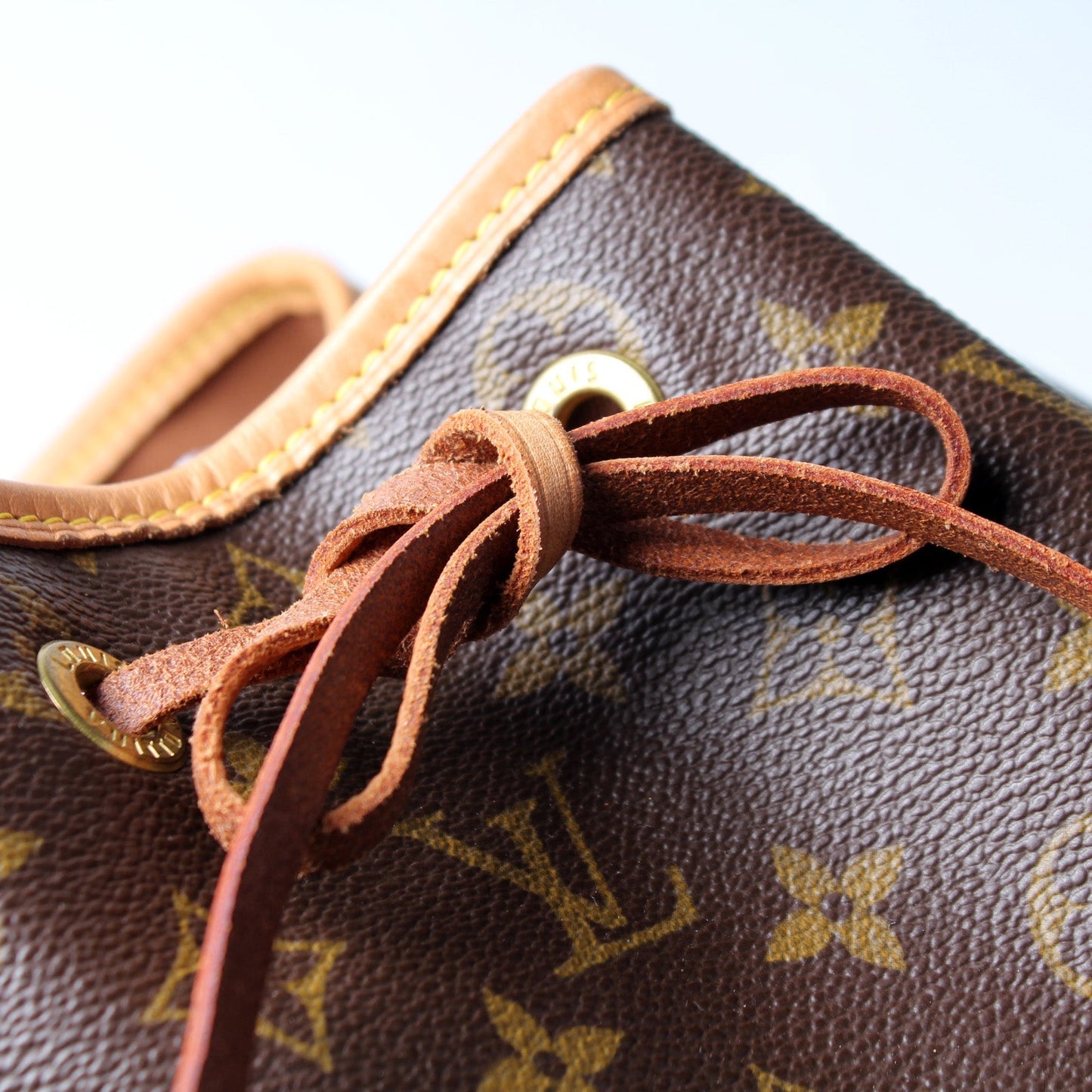 Montouris GM Monogram