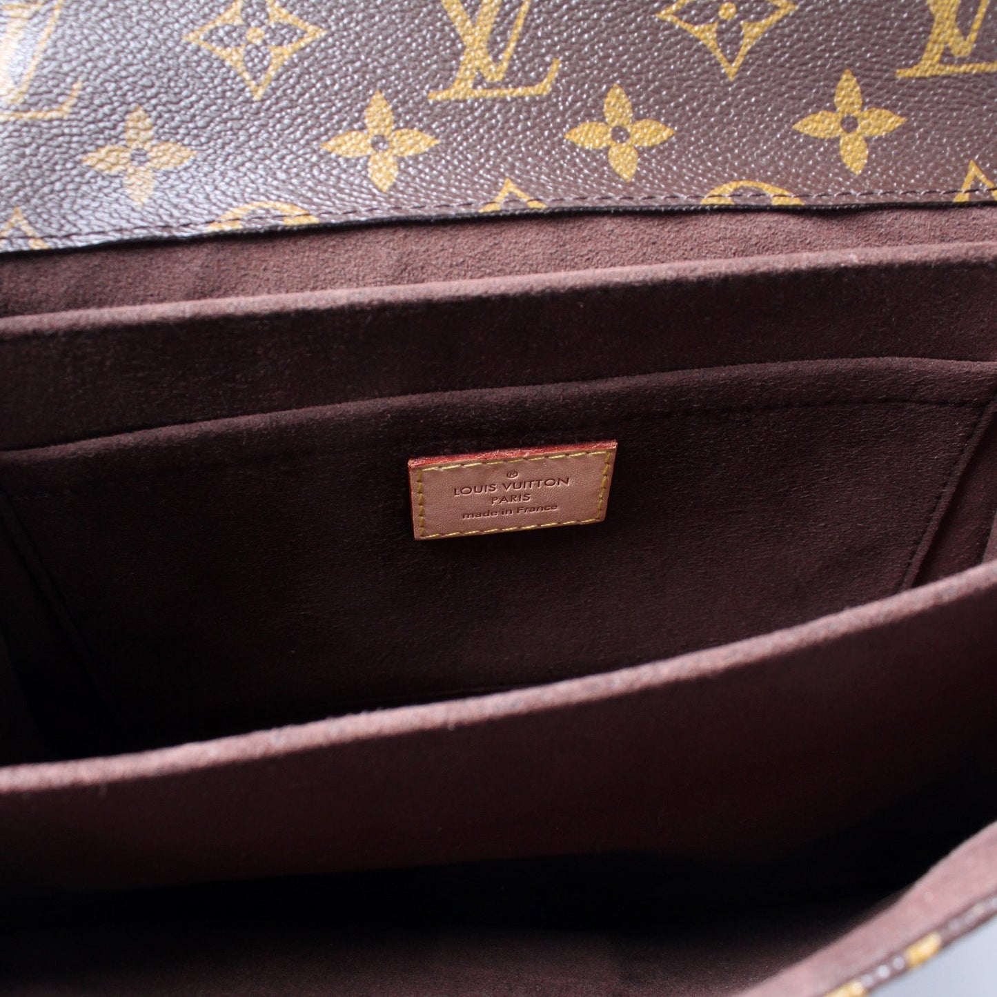 Pochette Metis Monogram