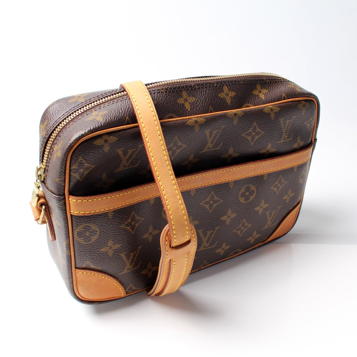 Trocadero 27 Monogram