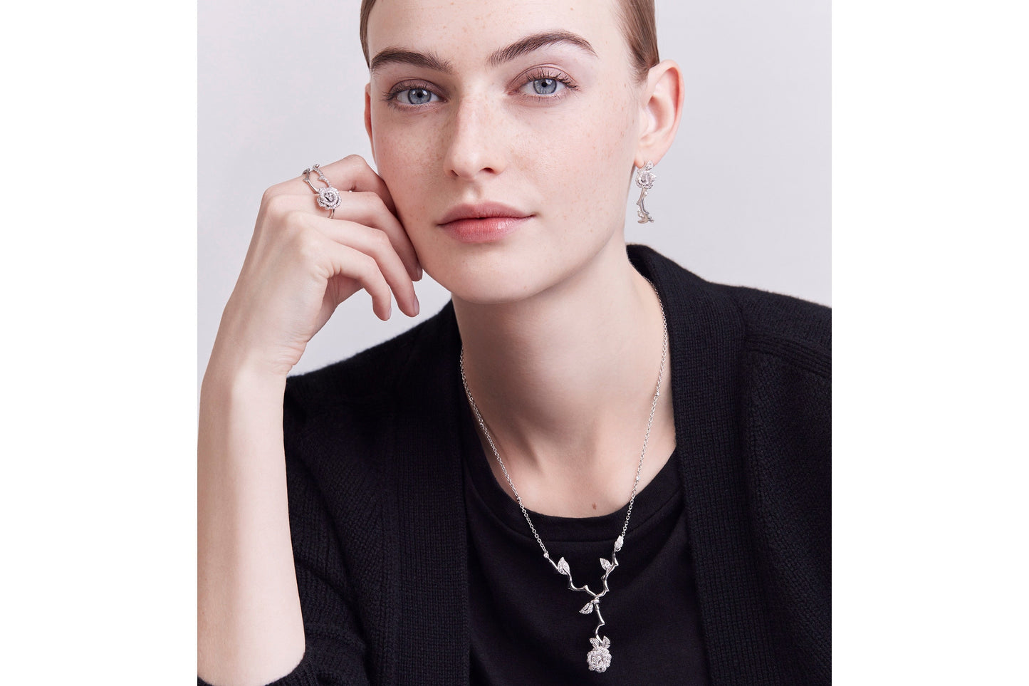 Small Rose Dior Bagatelle Ring • 18K White Gold and Diamonds