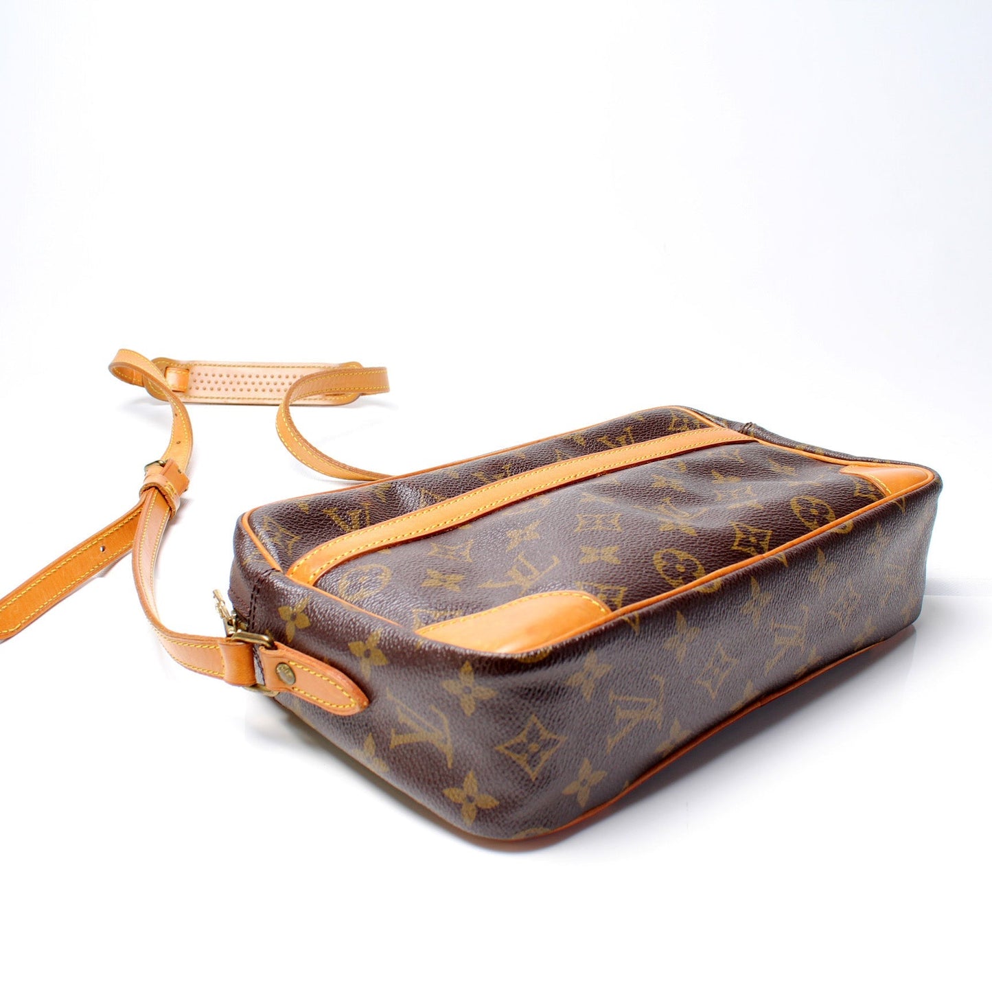 Trocadero 27 Monogram