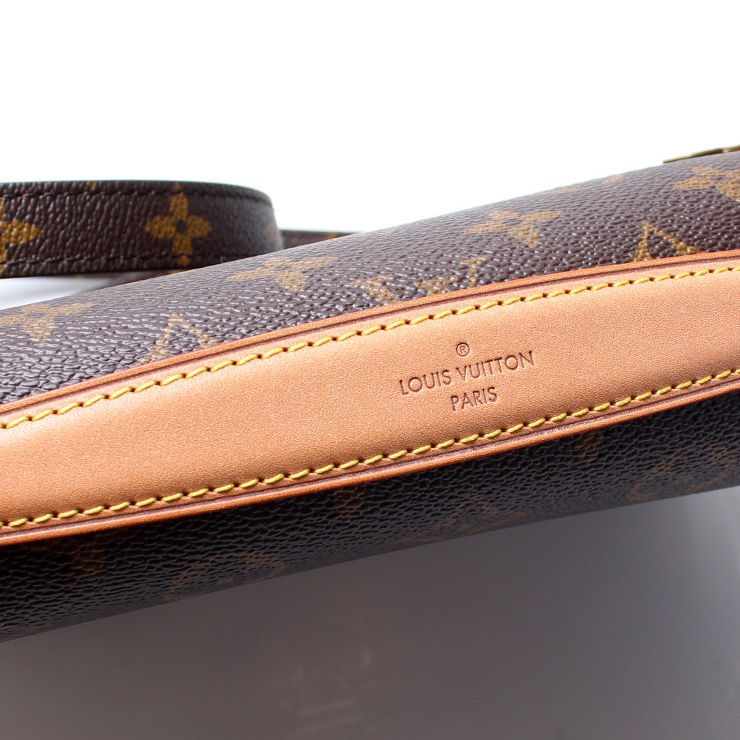 Pochette Metis Monogram