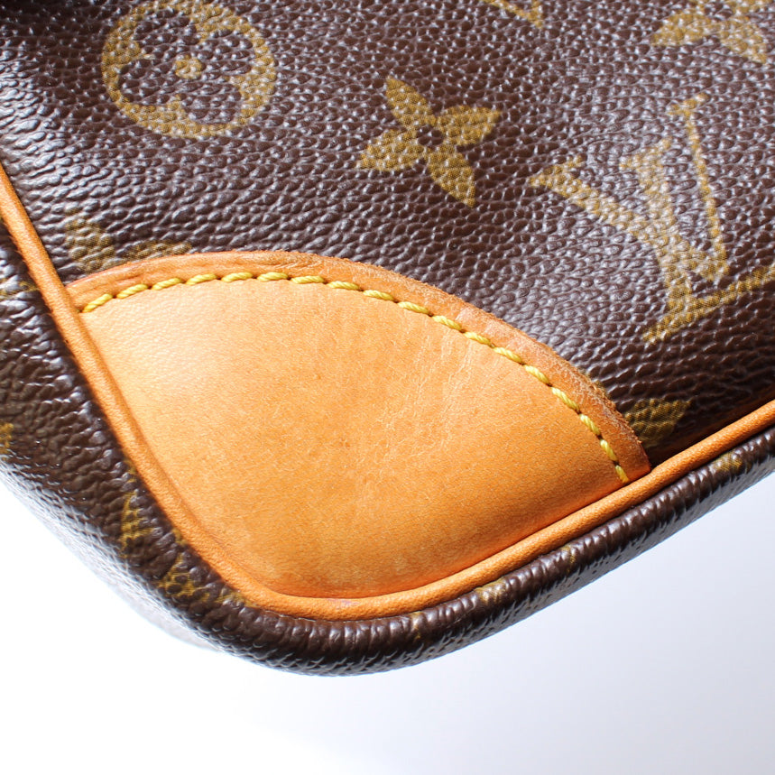 Trocadero 30 Monogram