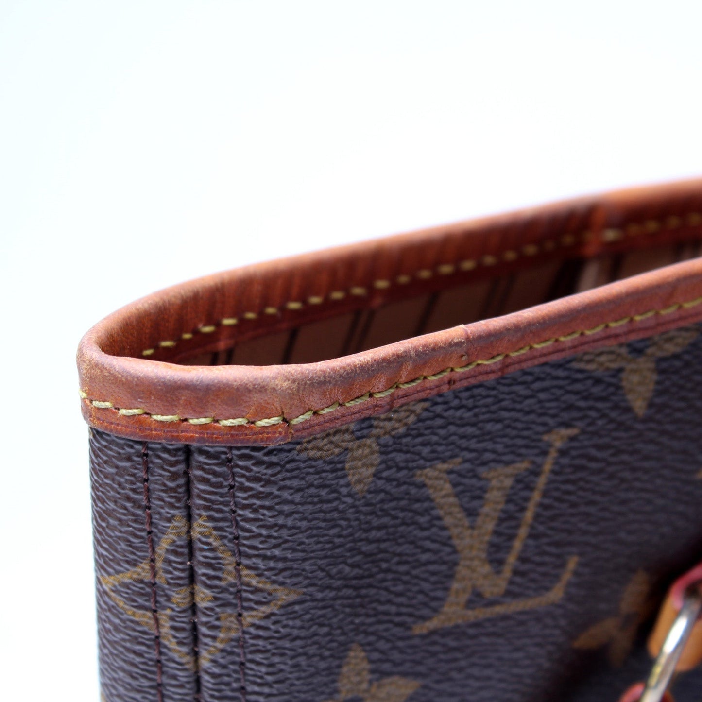 Neverfull MM Monogram