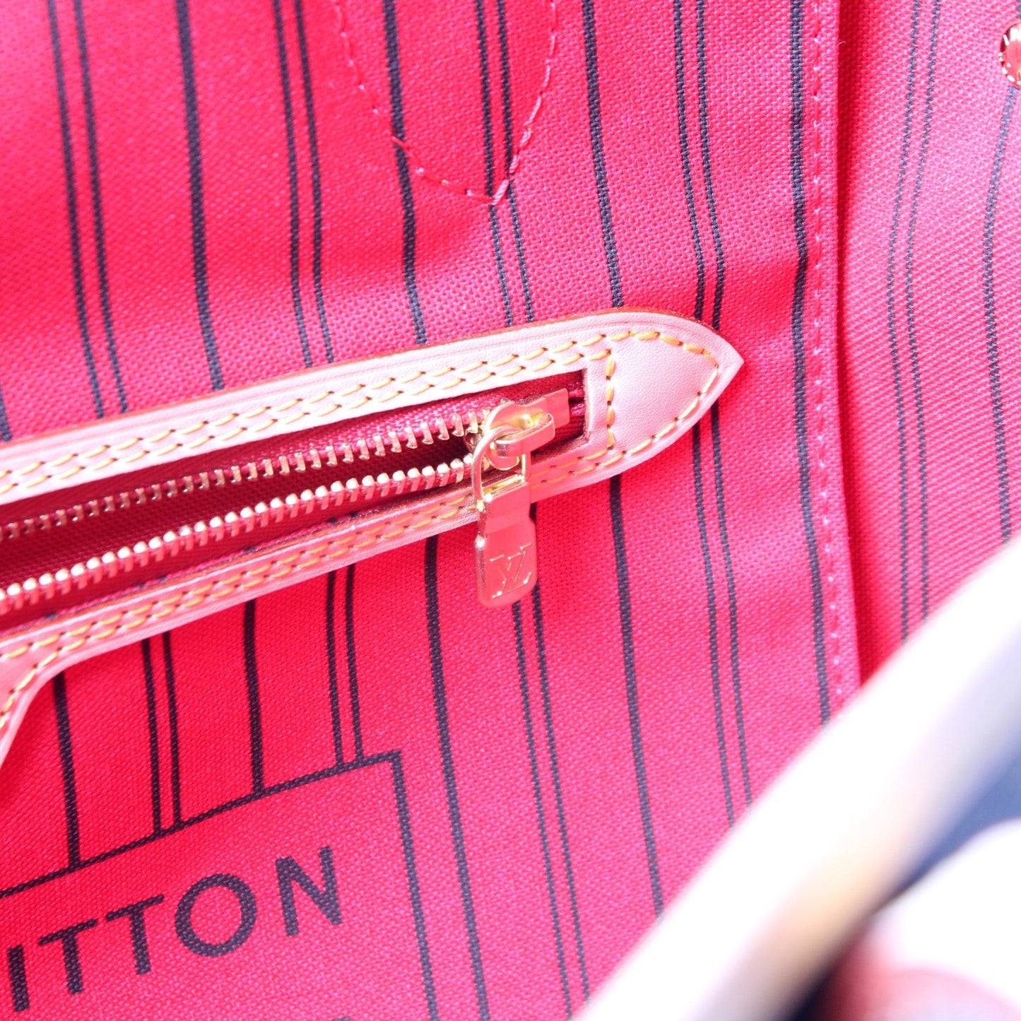 Neverfull MM Monogram