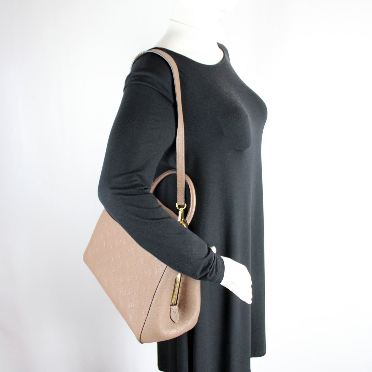 Montaigne MM Empreinte