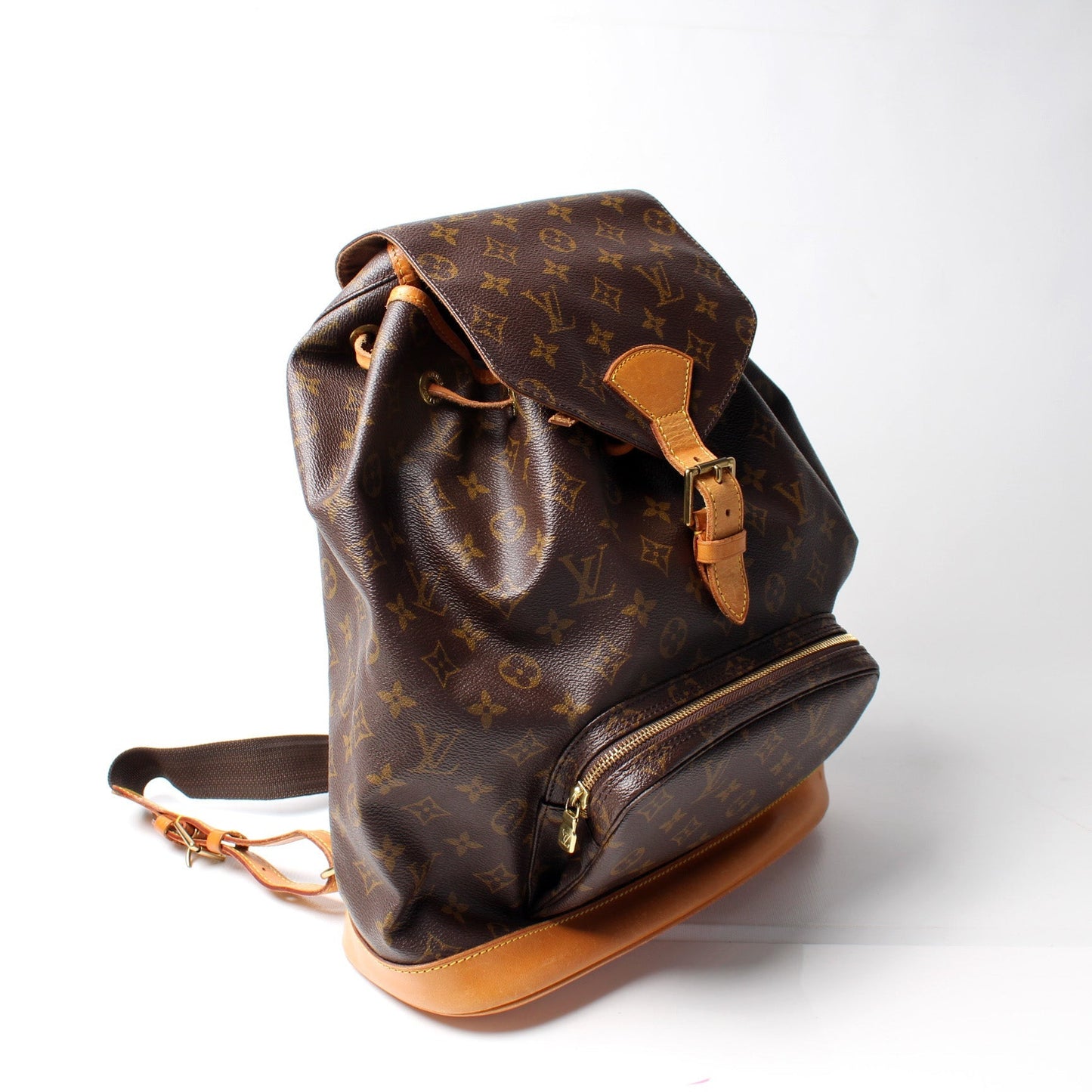 Montsouris Gm Monogram