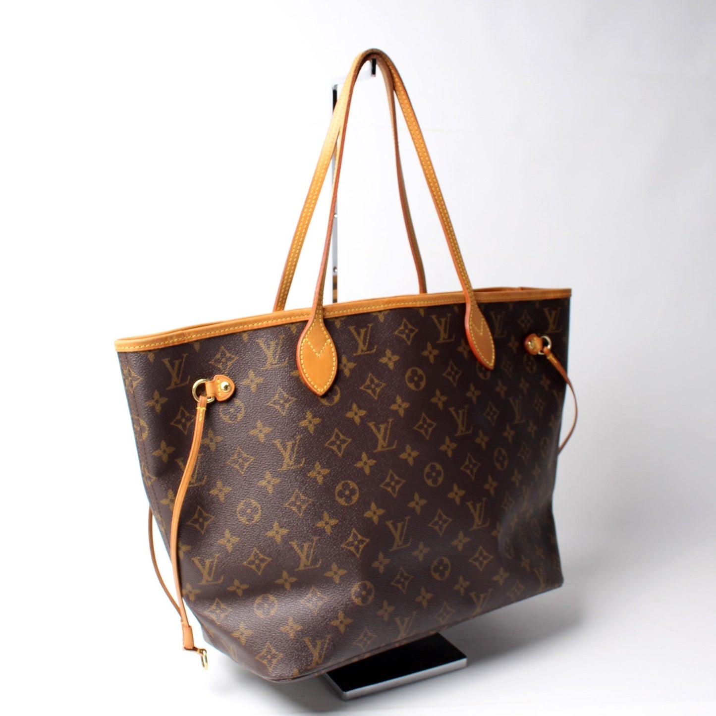 Neverfull MM Monogram