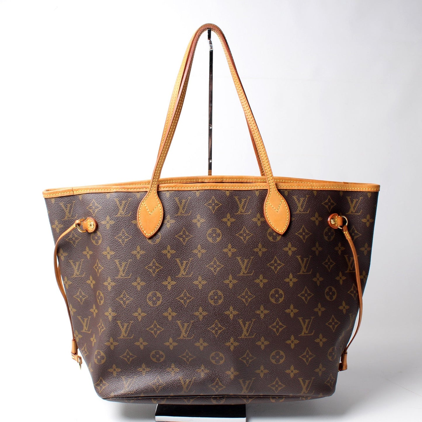 Neverfull MM Monogram