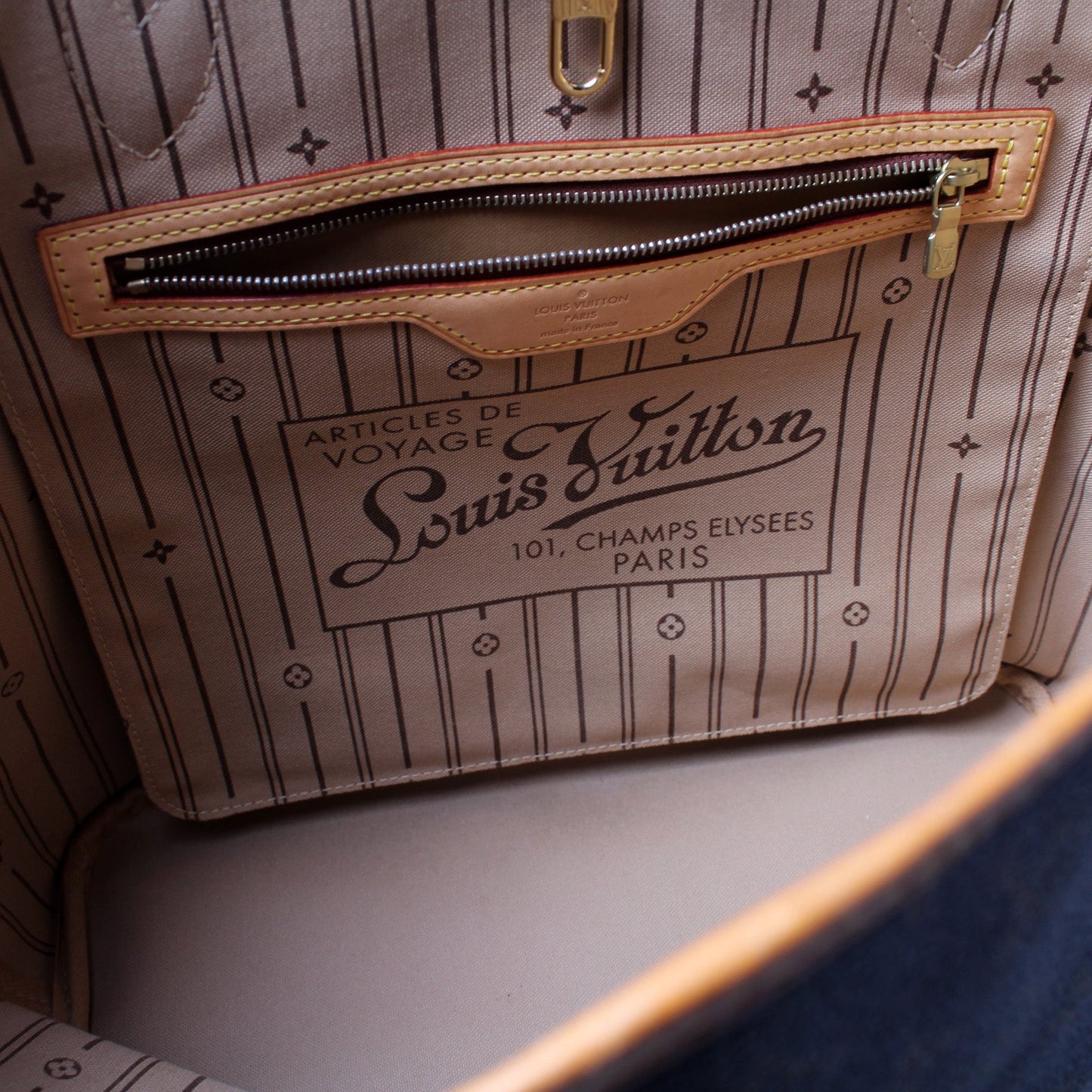 Neverfull MM Monogram