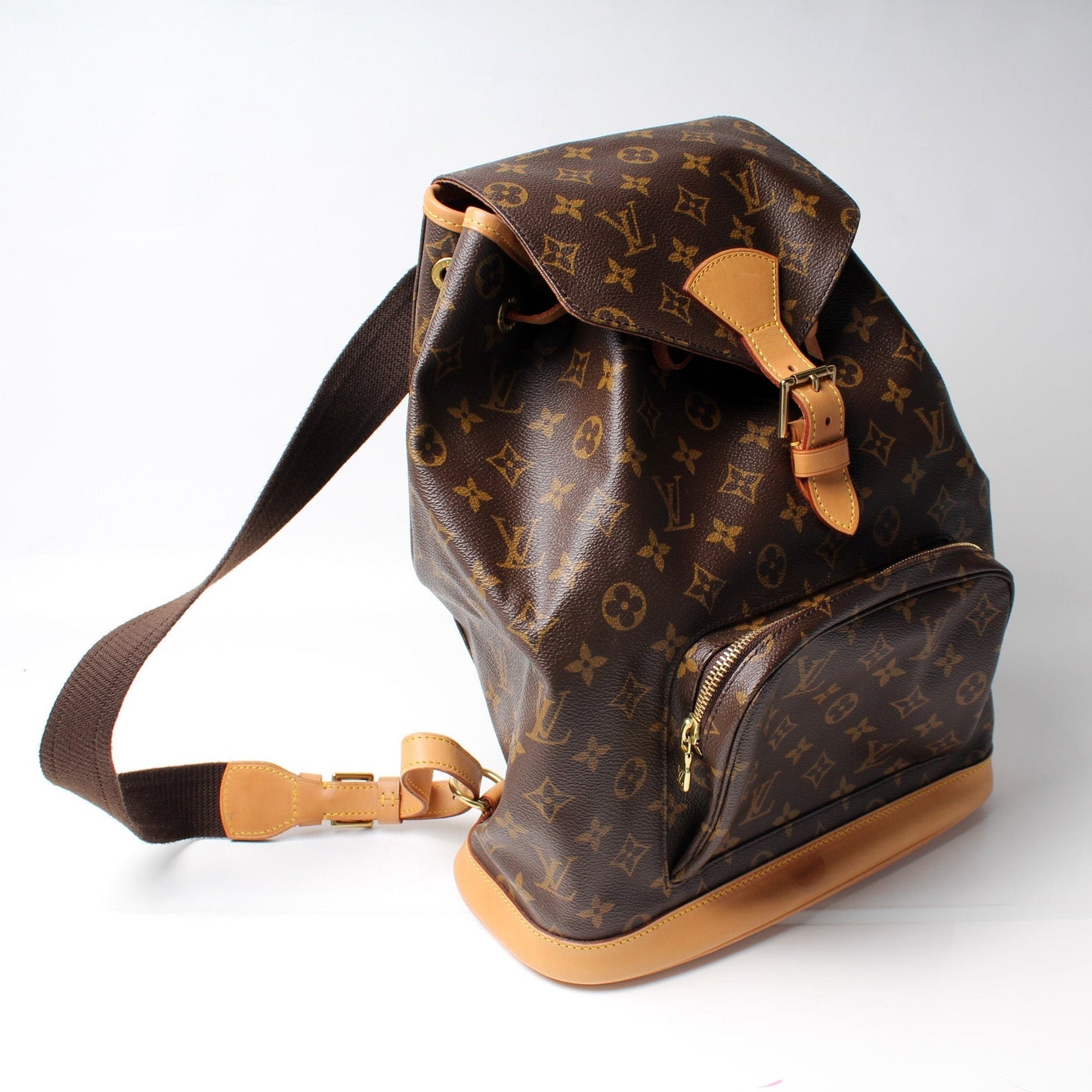 Montsouris GM Monogram