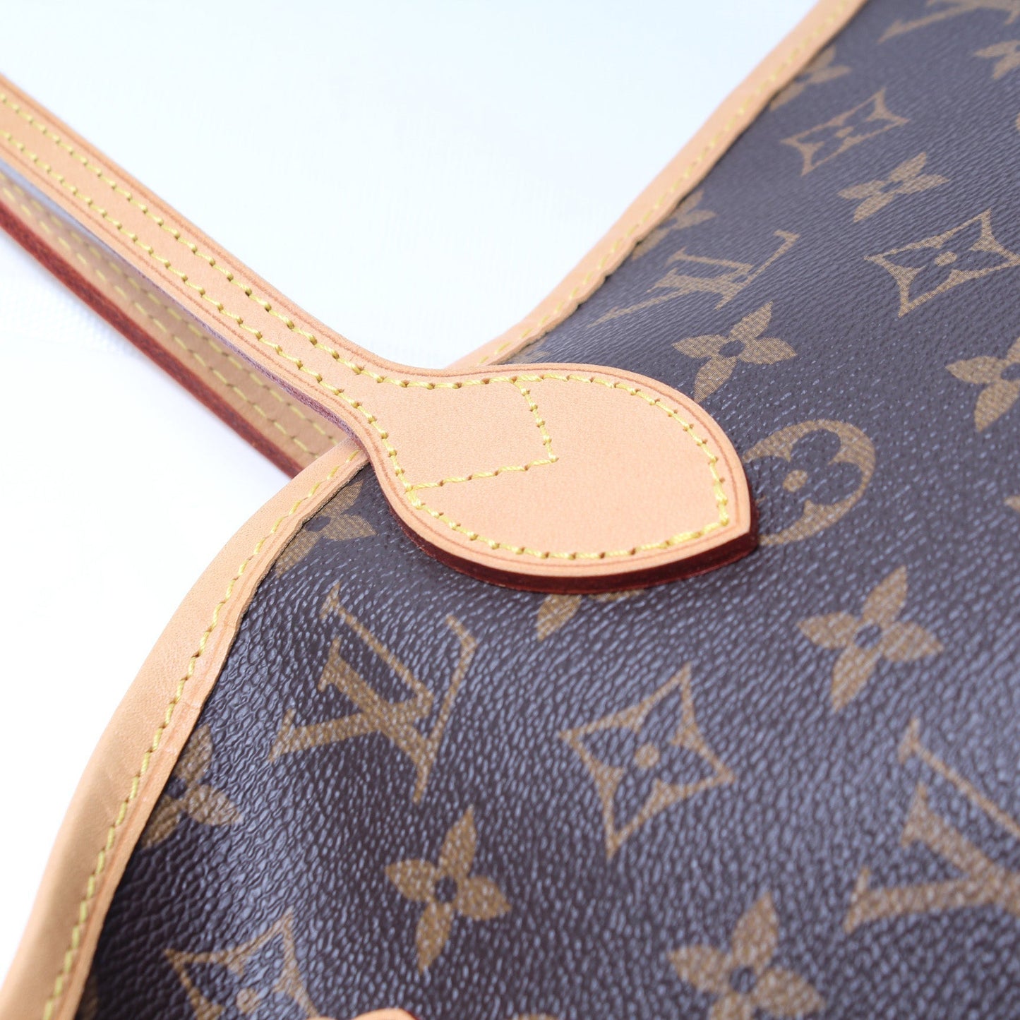 Neverfull MM Monogram