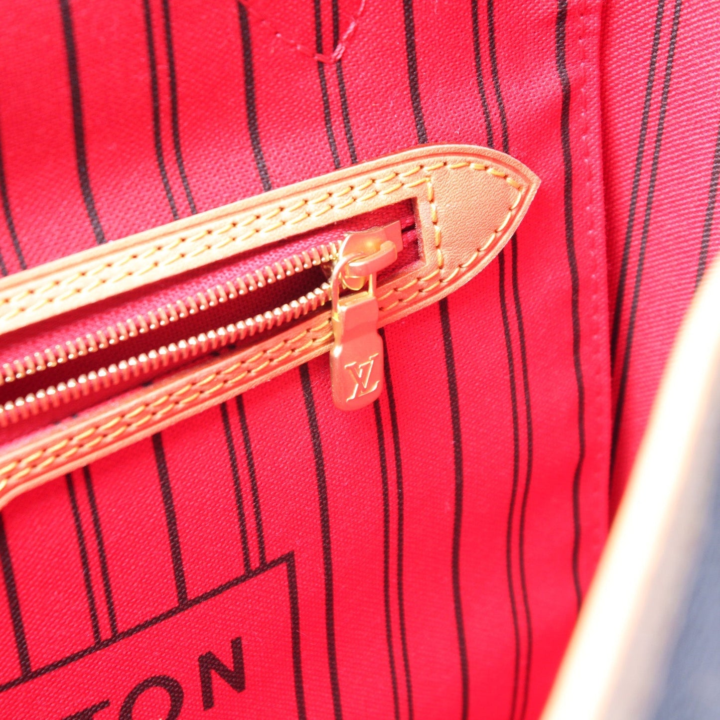 Neverfull MM Monogram