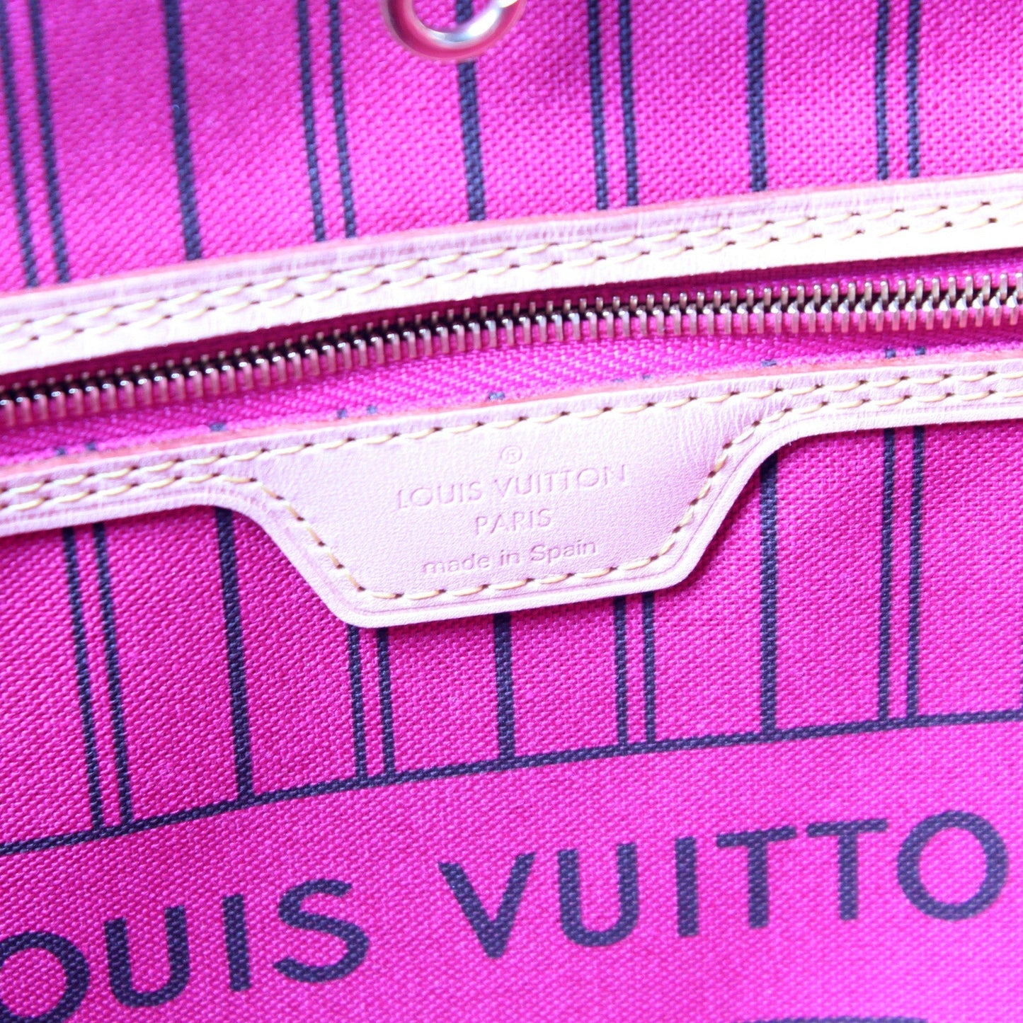 Neverfull MM Monogram