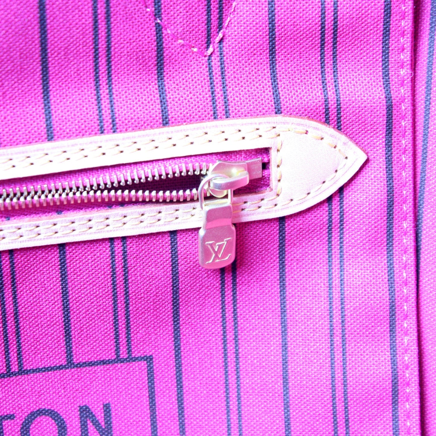 Neverfull MM Monogram