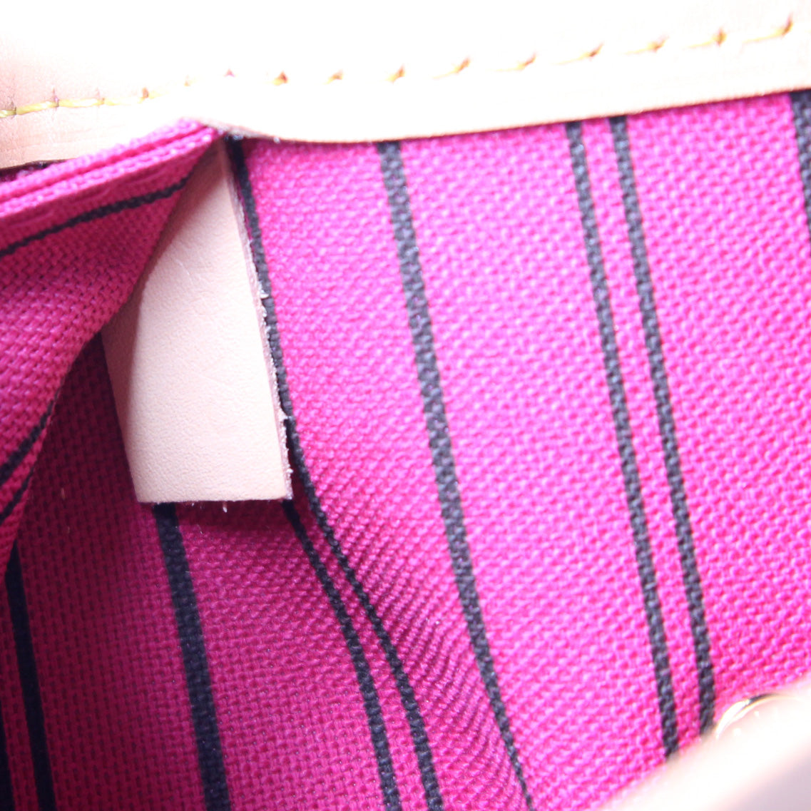 Neverfull MM Monogram