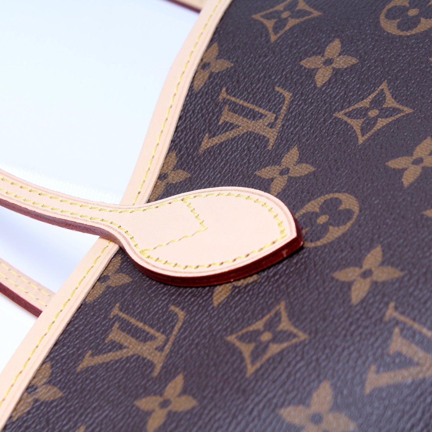 Neverfull MM Monogram