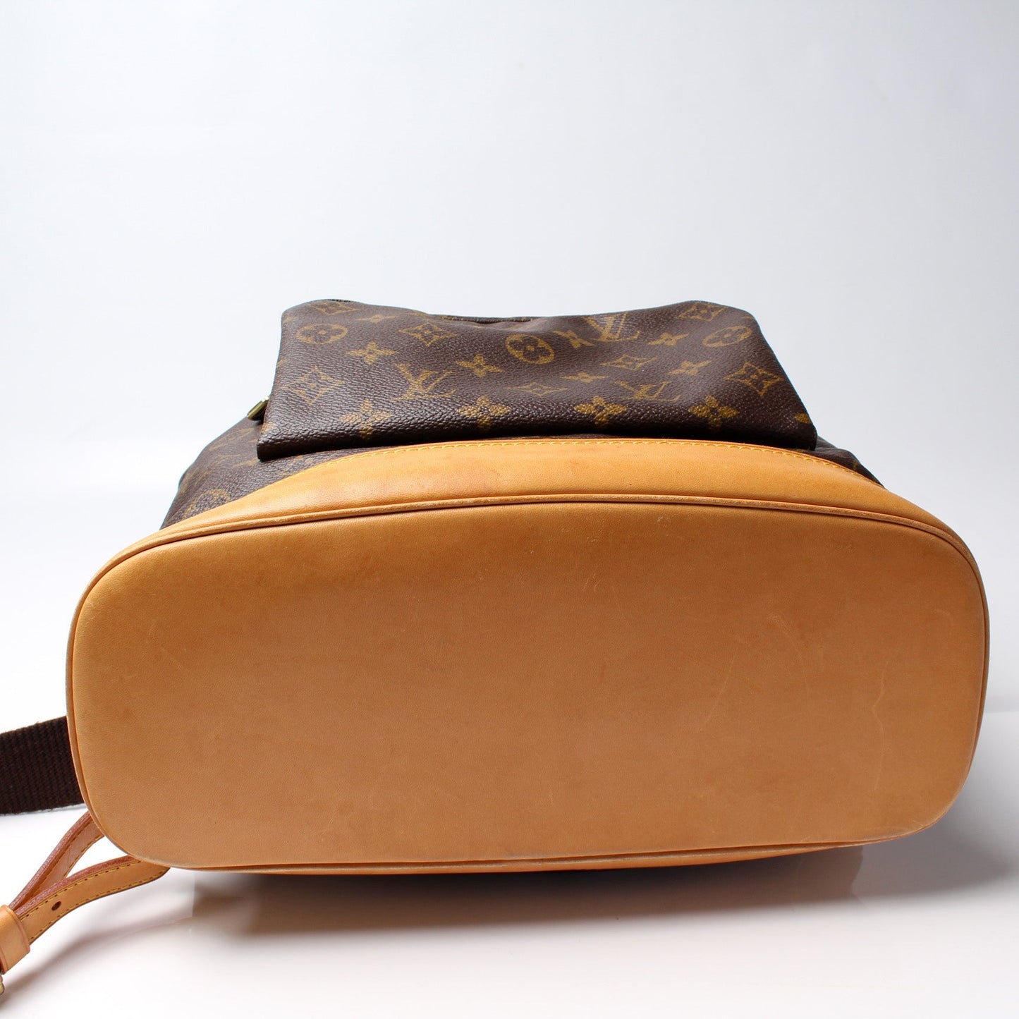 Montsouris GM Monogram