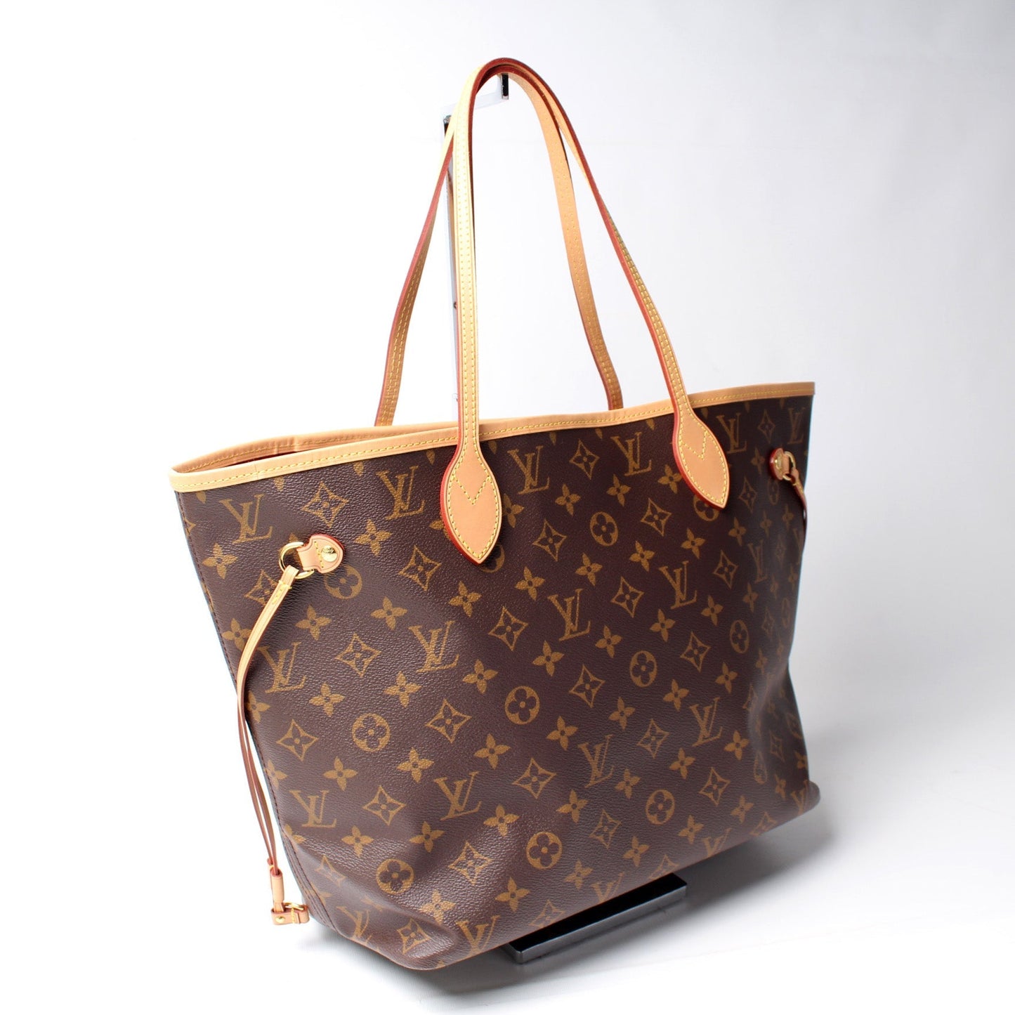Neverfull MM Monogram