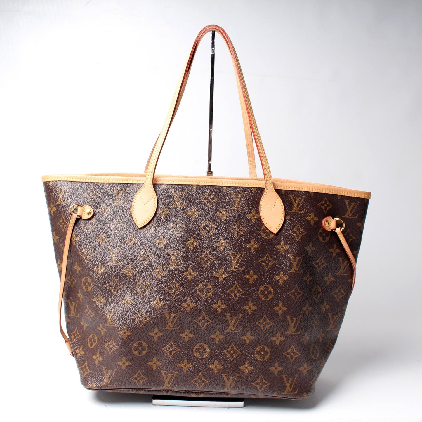 Neverfull MM Monogram