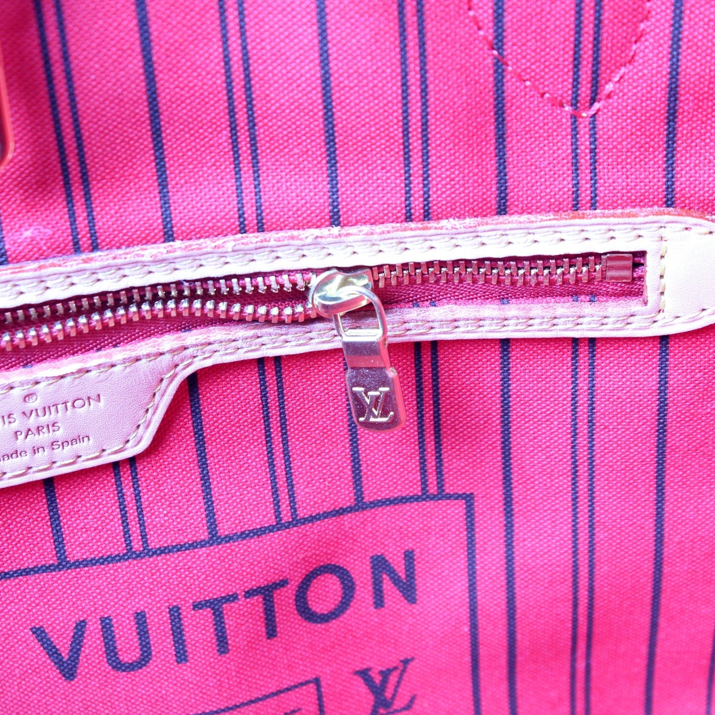 Neverfull MM Monogram