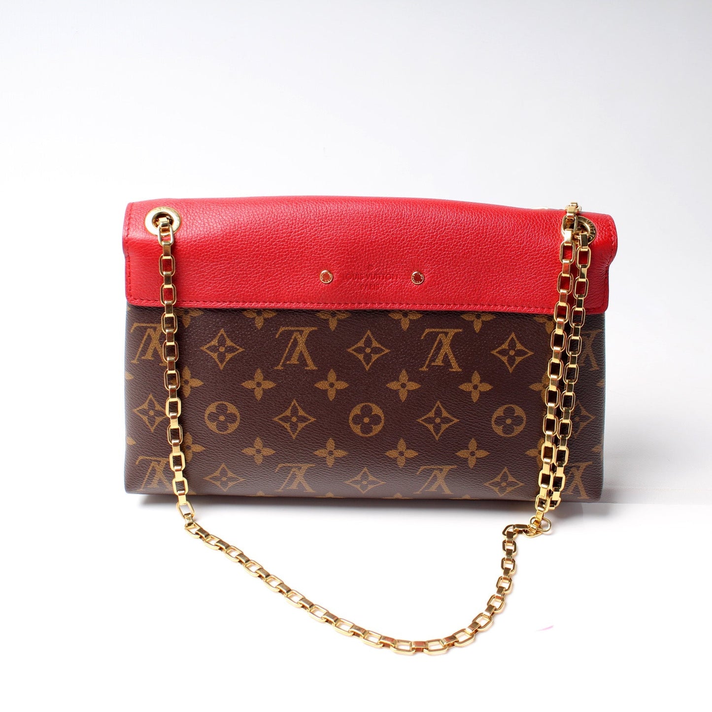 Pallas Chain Monogram