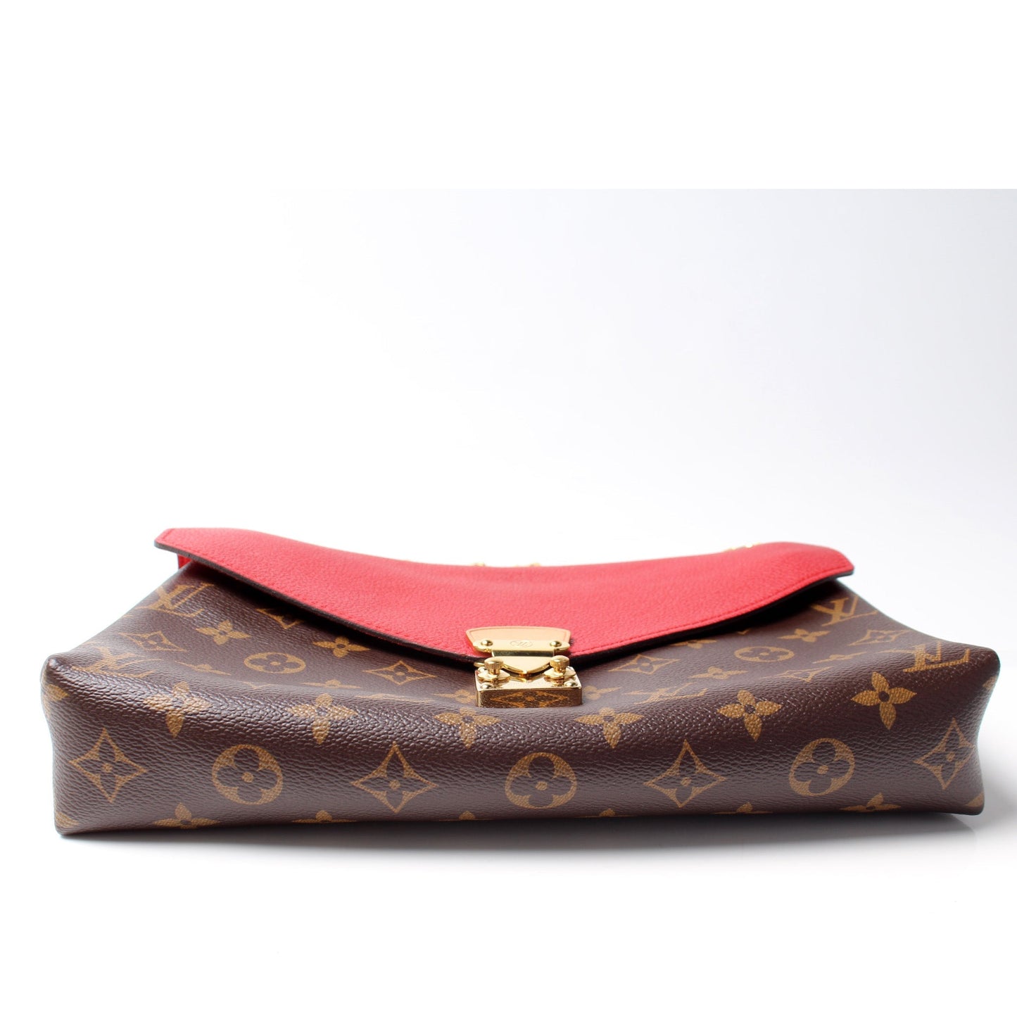 Pallas Chain Monogram