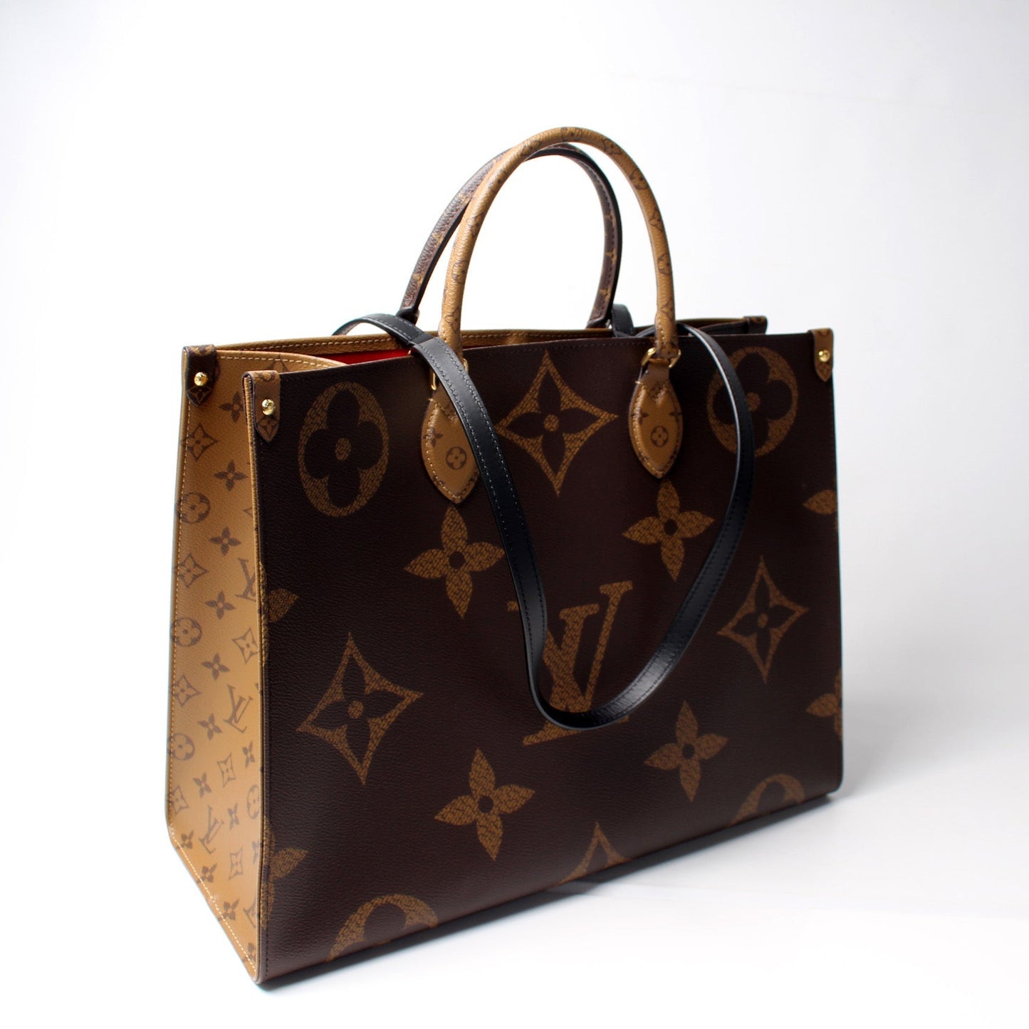 ONTHEGO GM Reverse Monogram