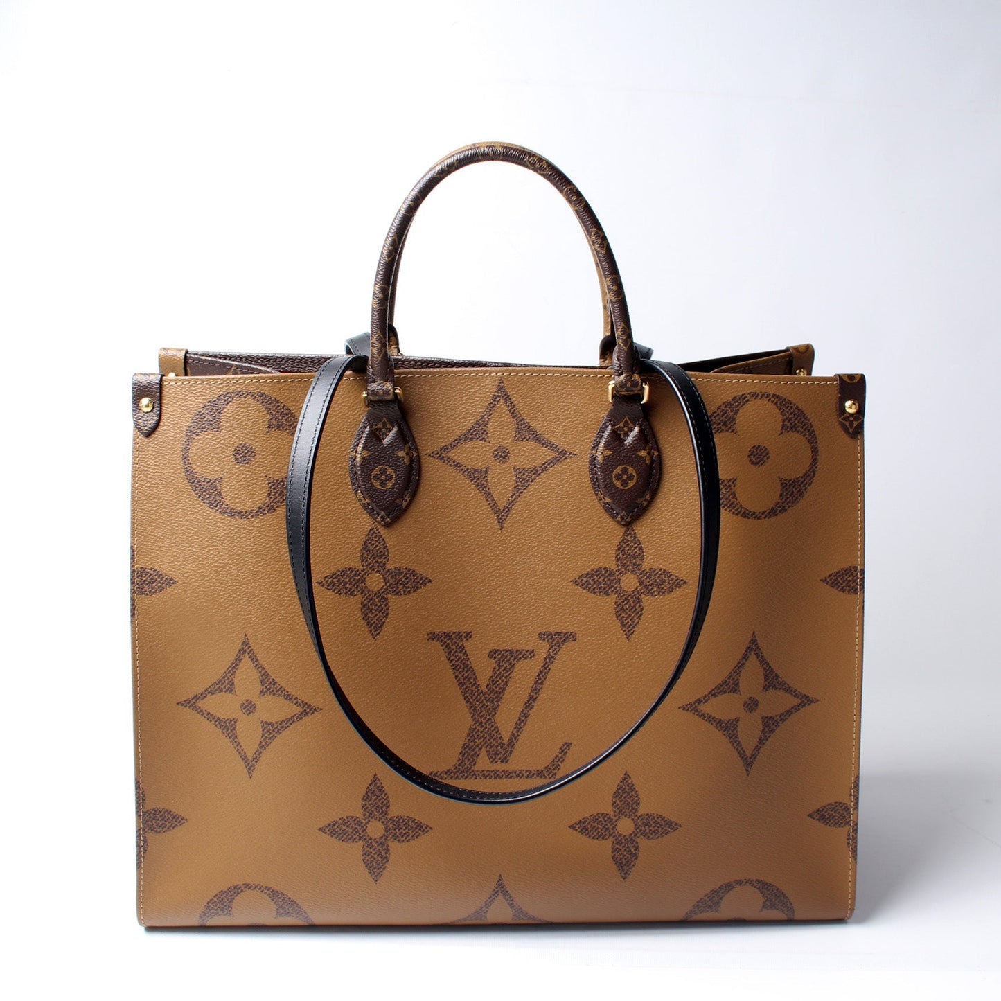 ONTHEGO GM Reverse Monogram