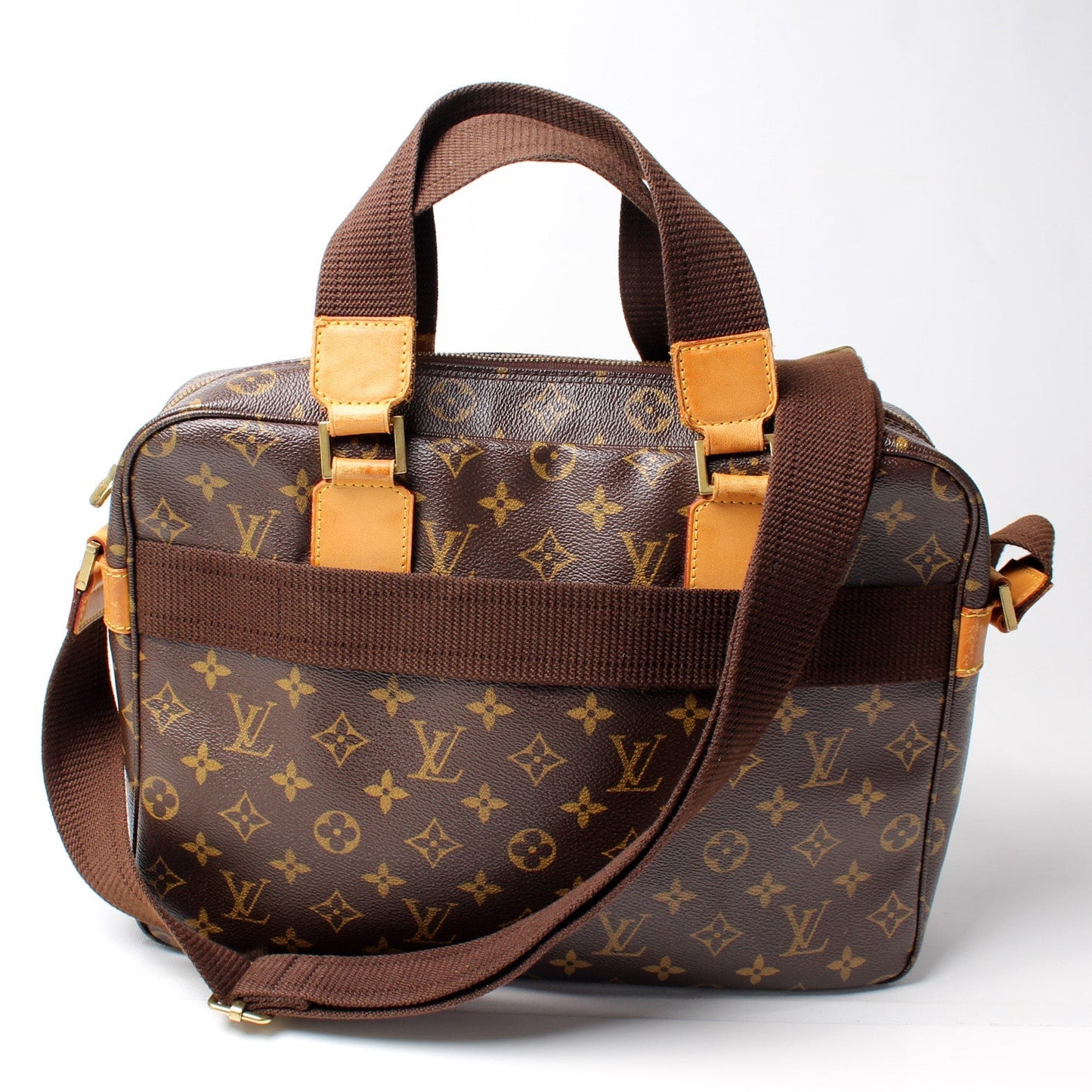 Sac Bosphore Messenger Monogram