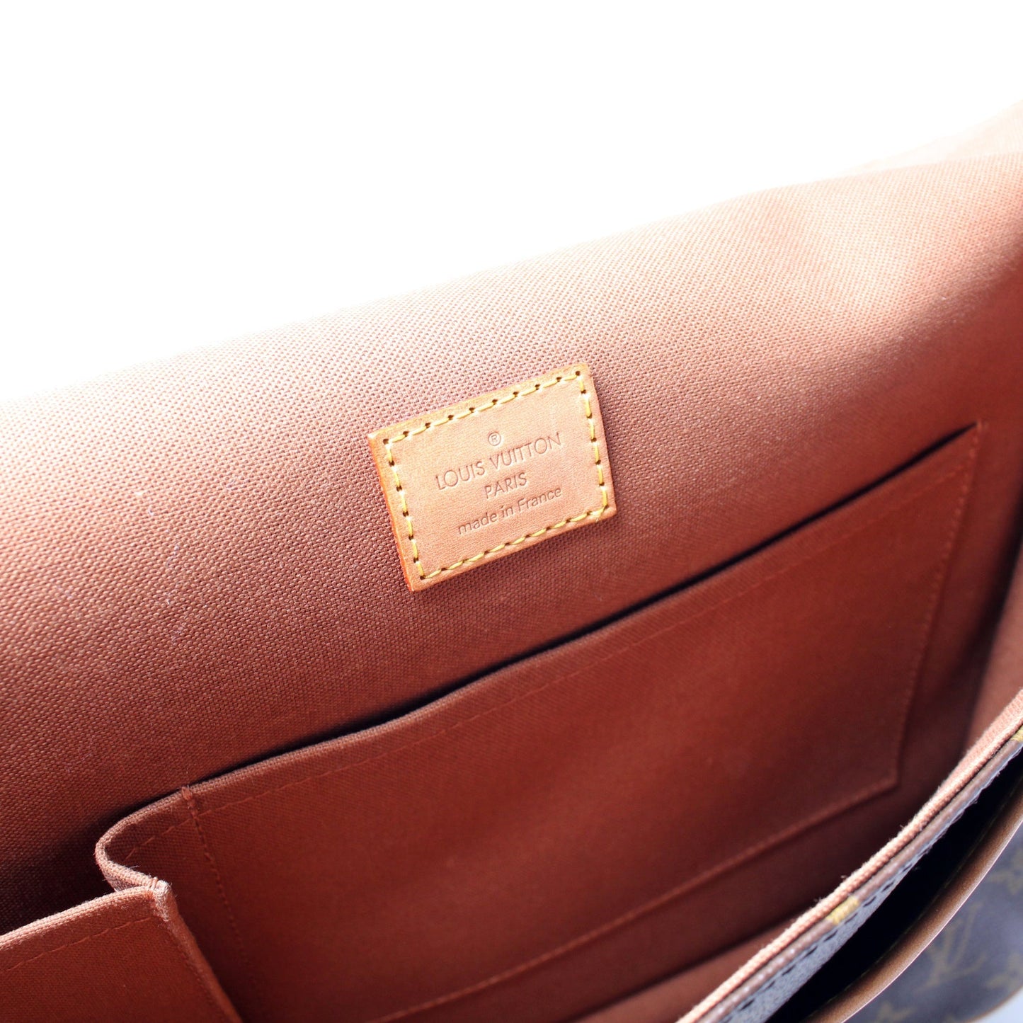 Bosphore Messenger GM Monogram