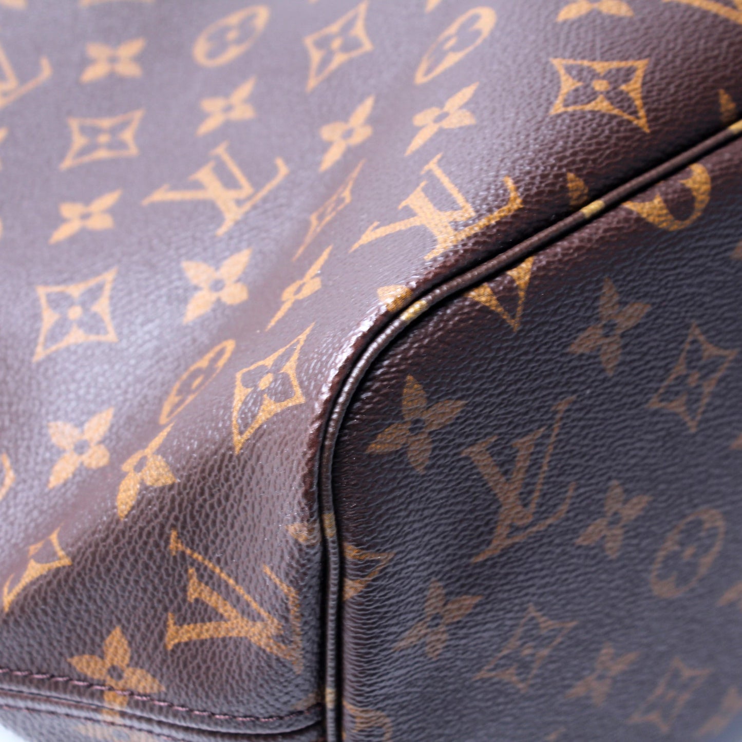 Neverfull MM Monogram