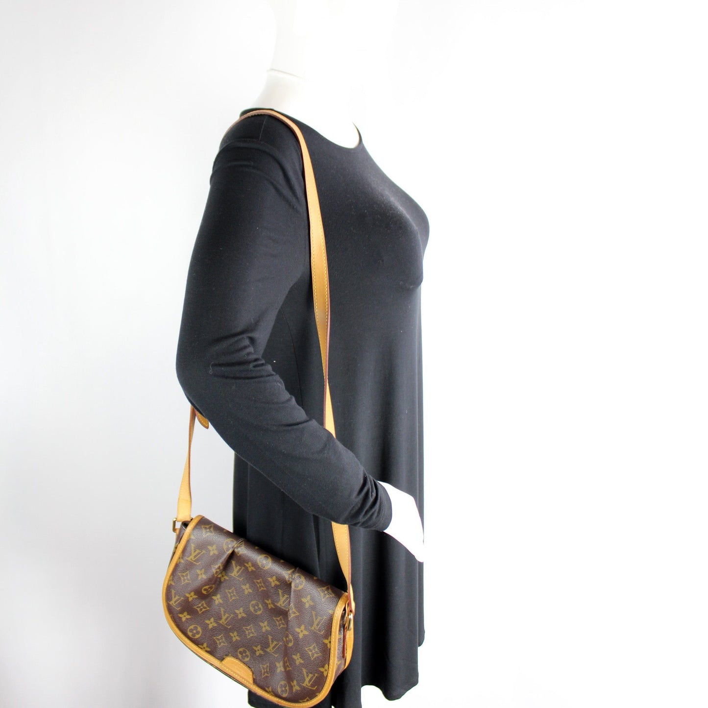 Menilmontant PM Monogram