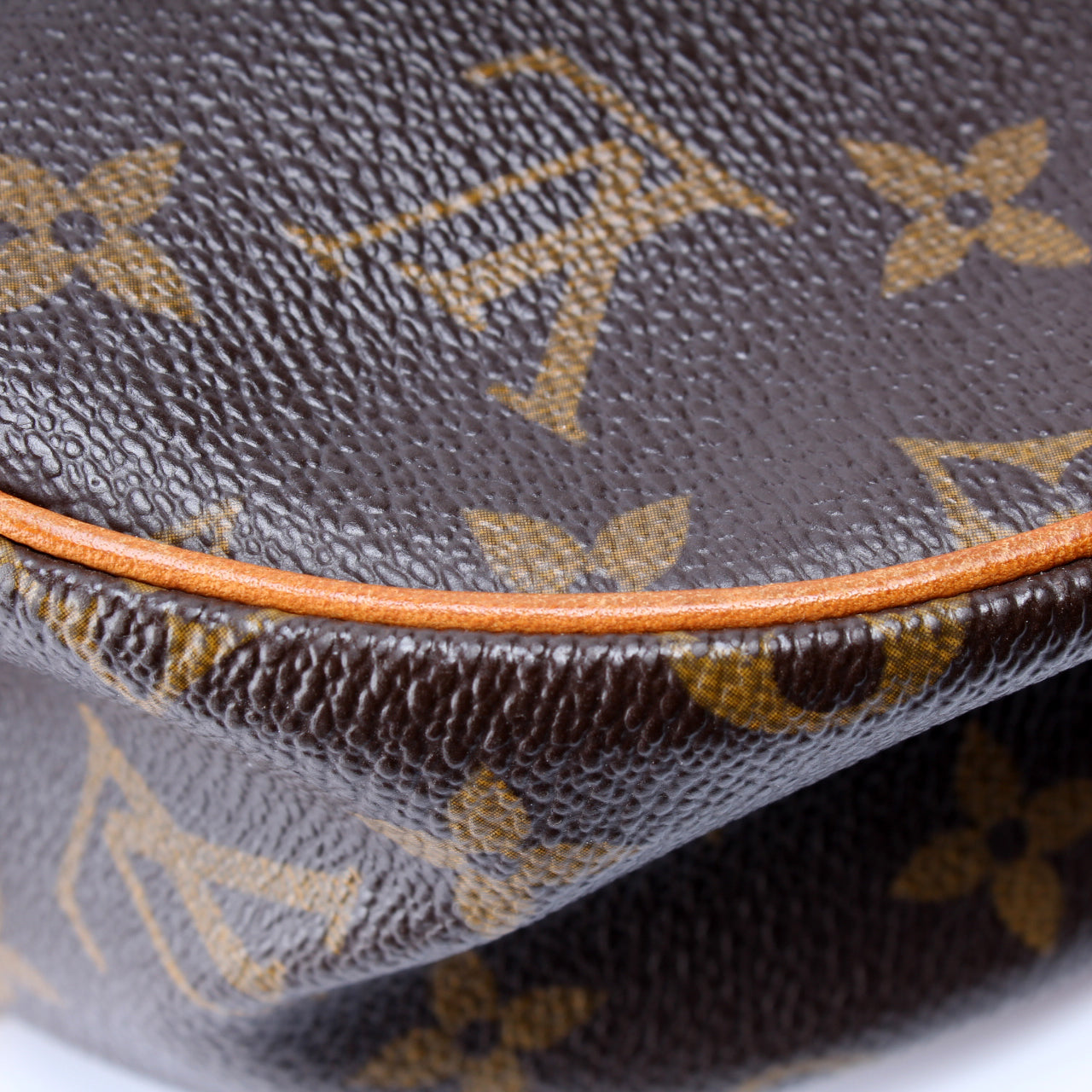 Tambourin Crossbody Monogram