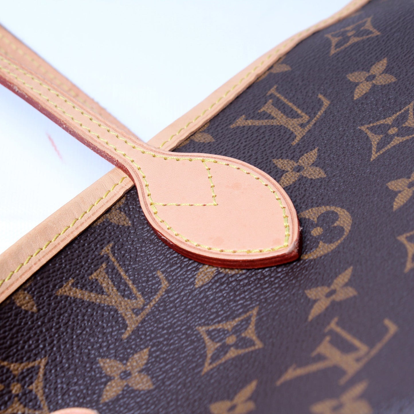 Neverfull MM Monogram