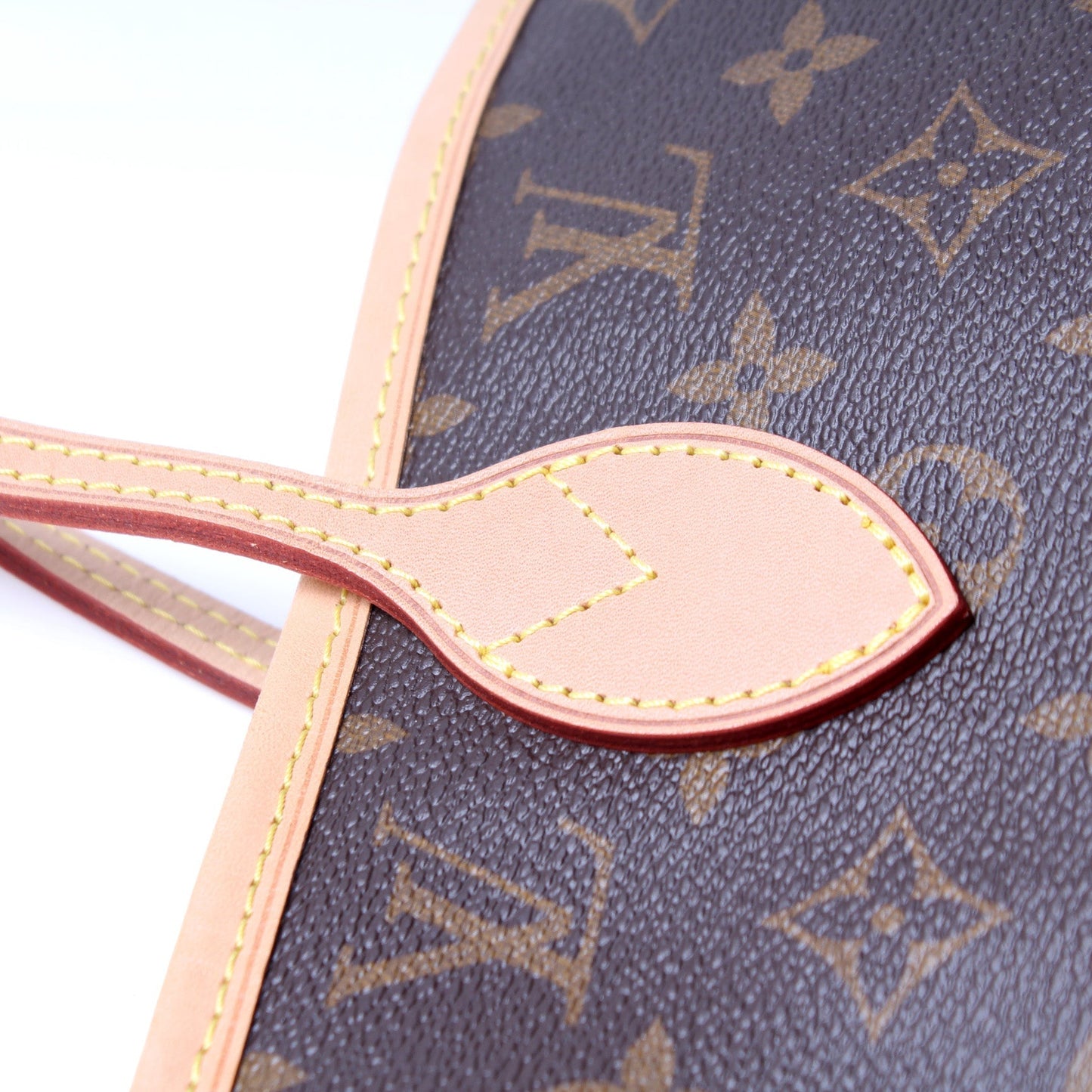 Neverfull MM Monogram