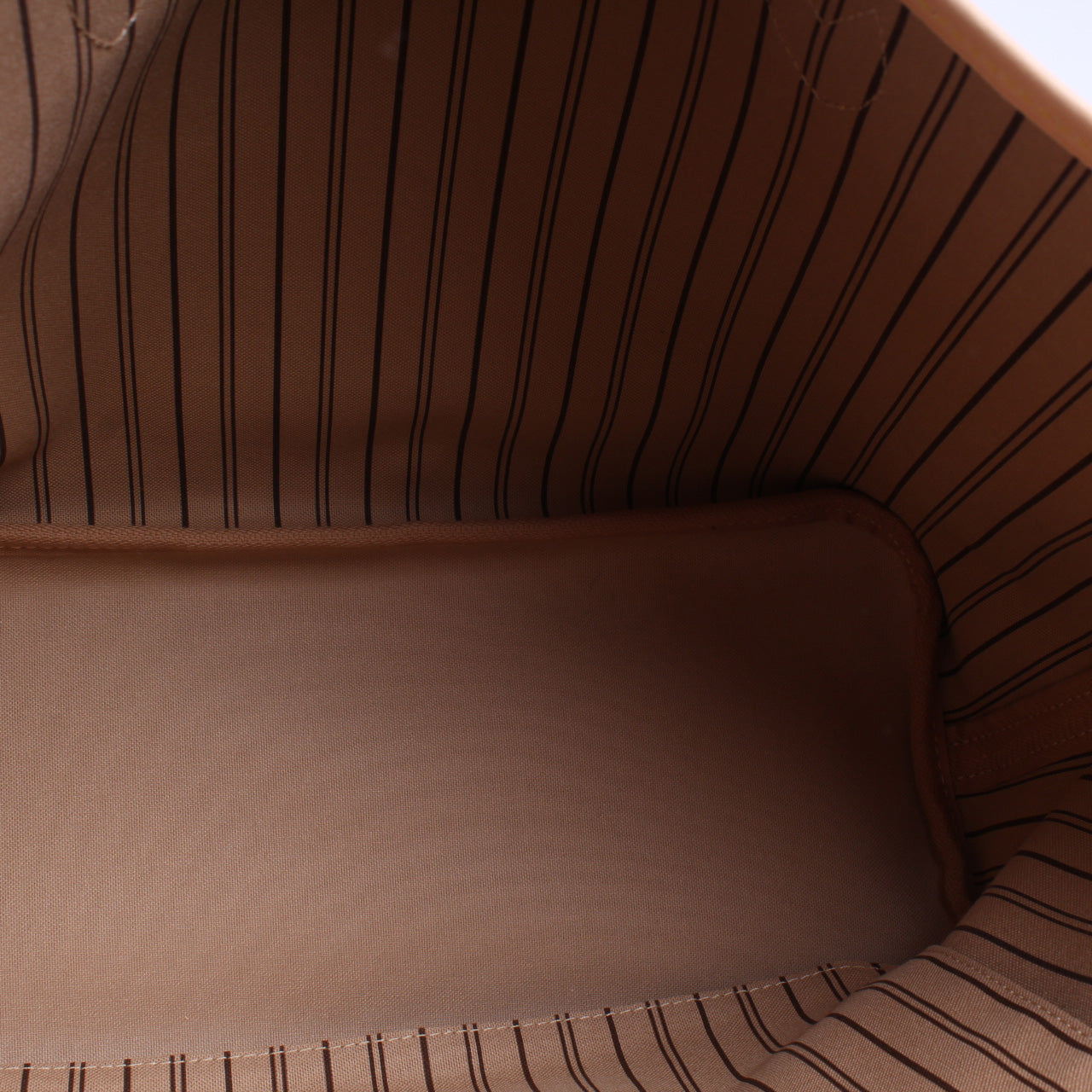 Neverfull MM Monogram