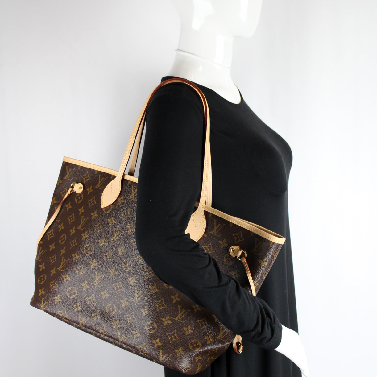 Neverfull MM Monogram