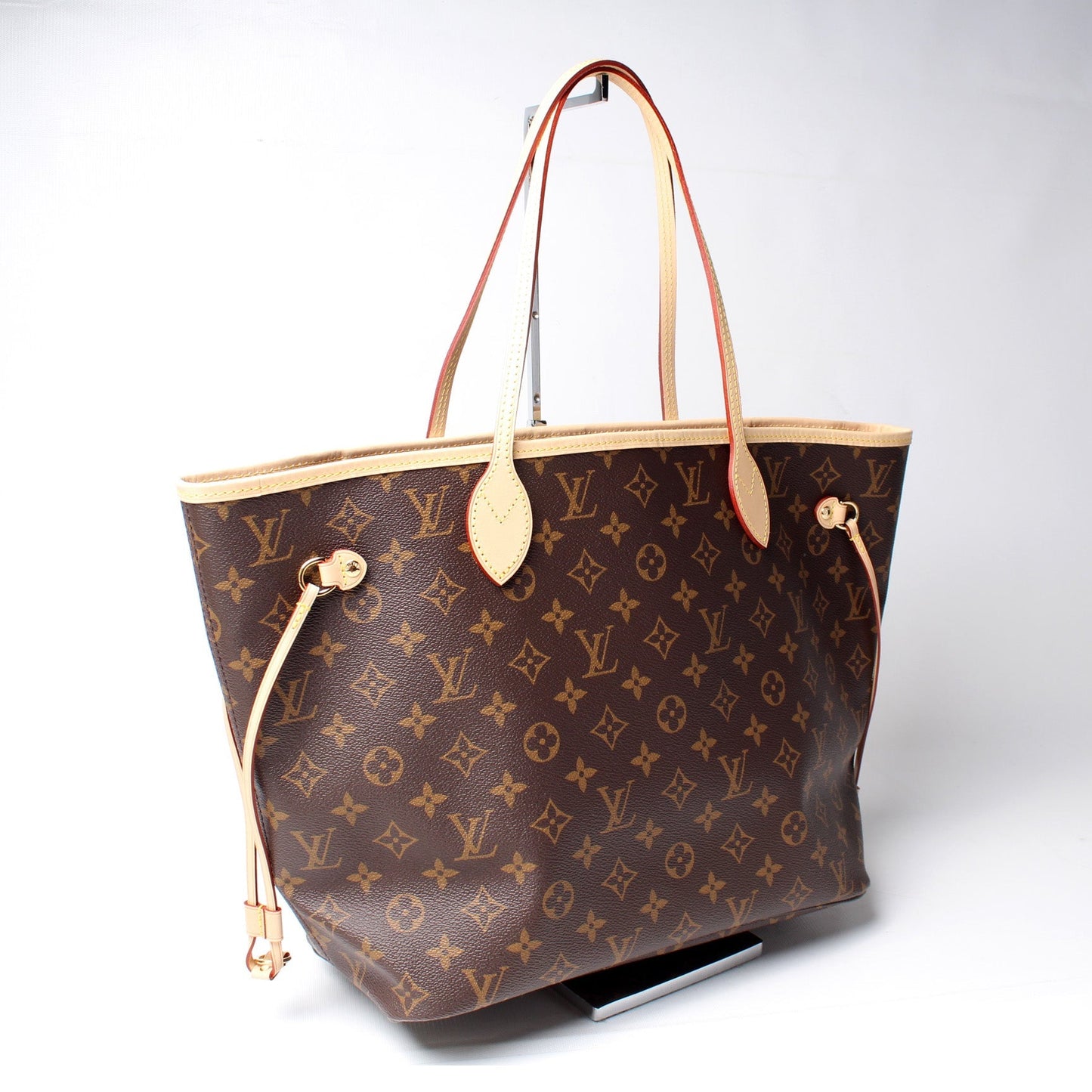 Neverfull MM Monogram