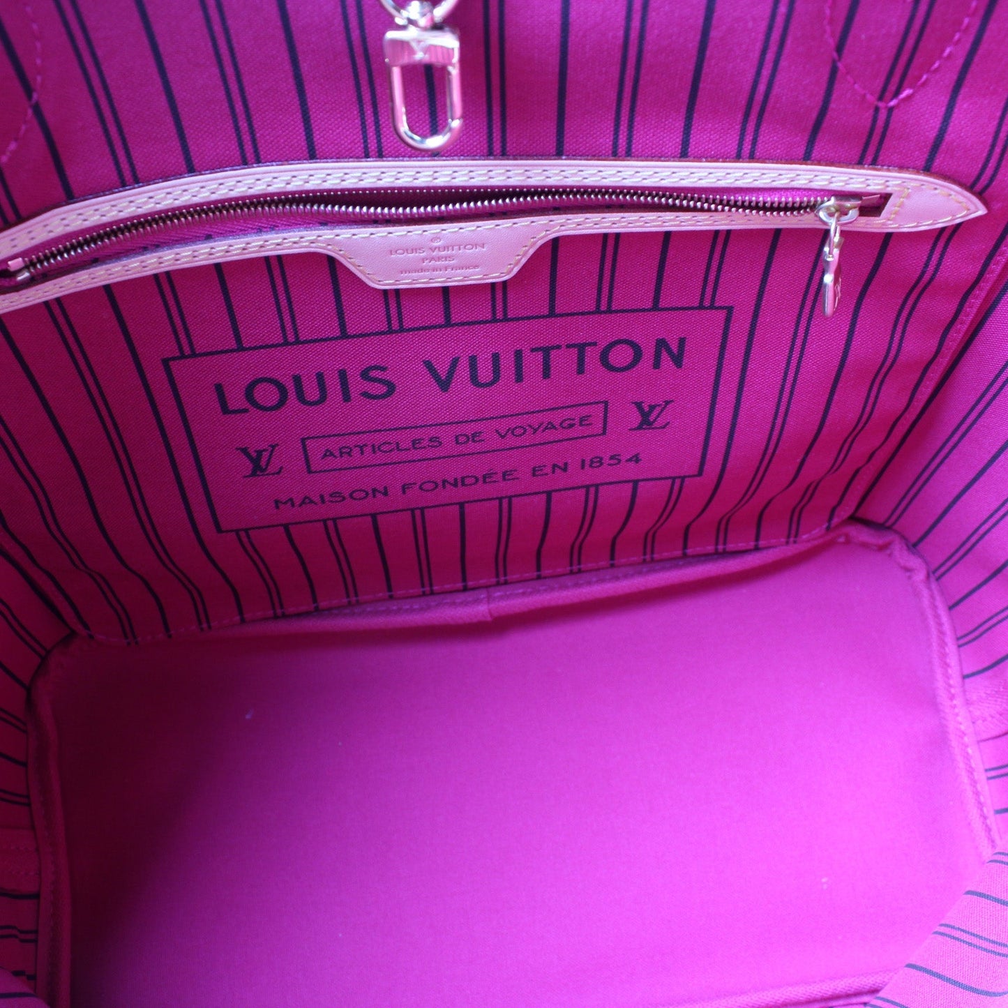 Neverfull MM Monogram