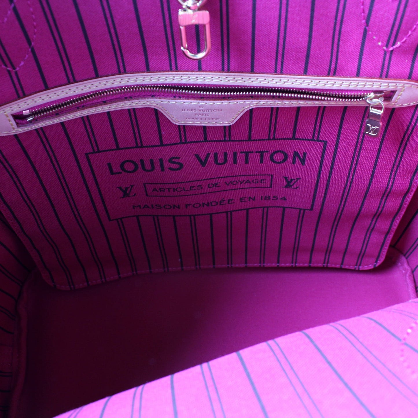 Neverfull MM Monogram