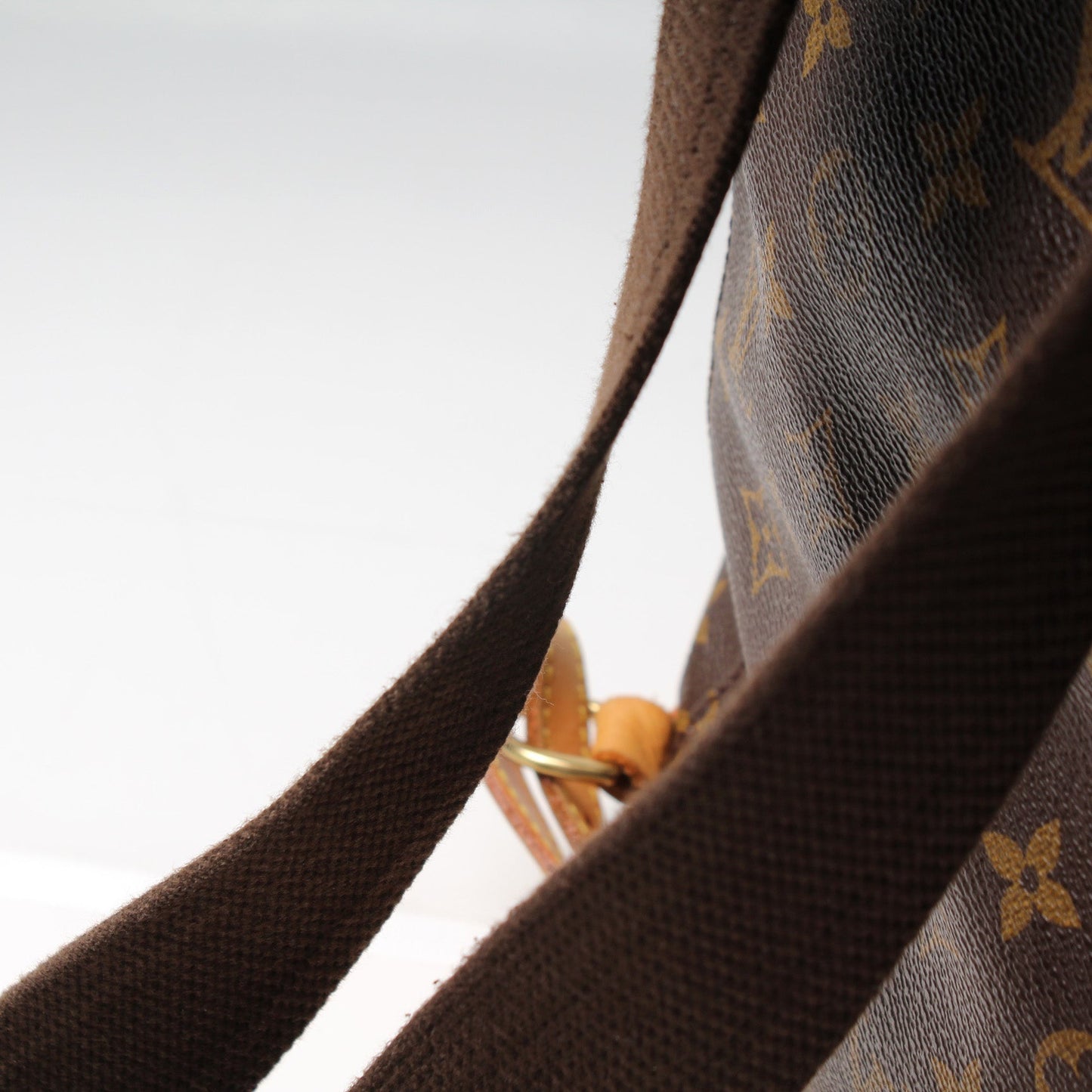 Montsouris GM Monogram