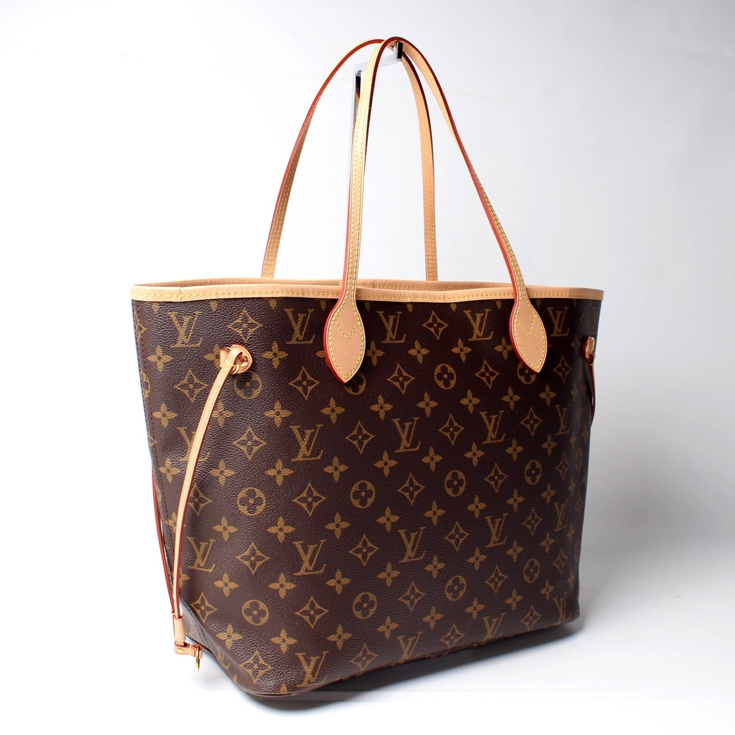 Neverfull MM Monogram