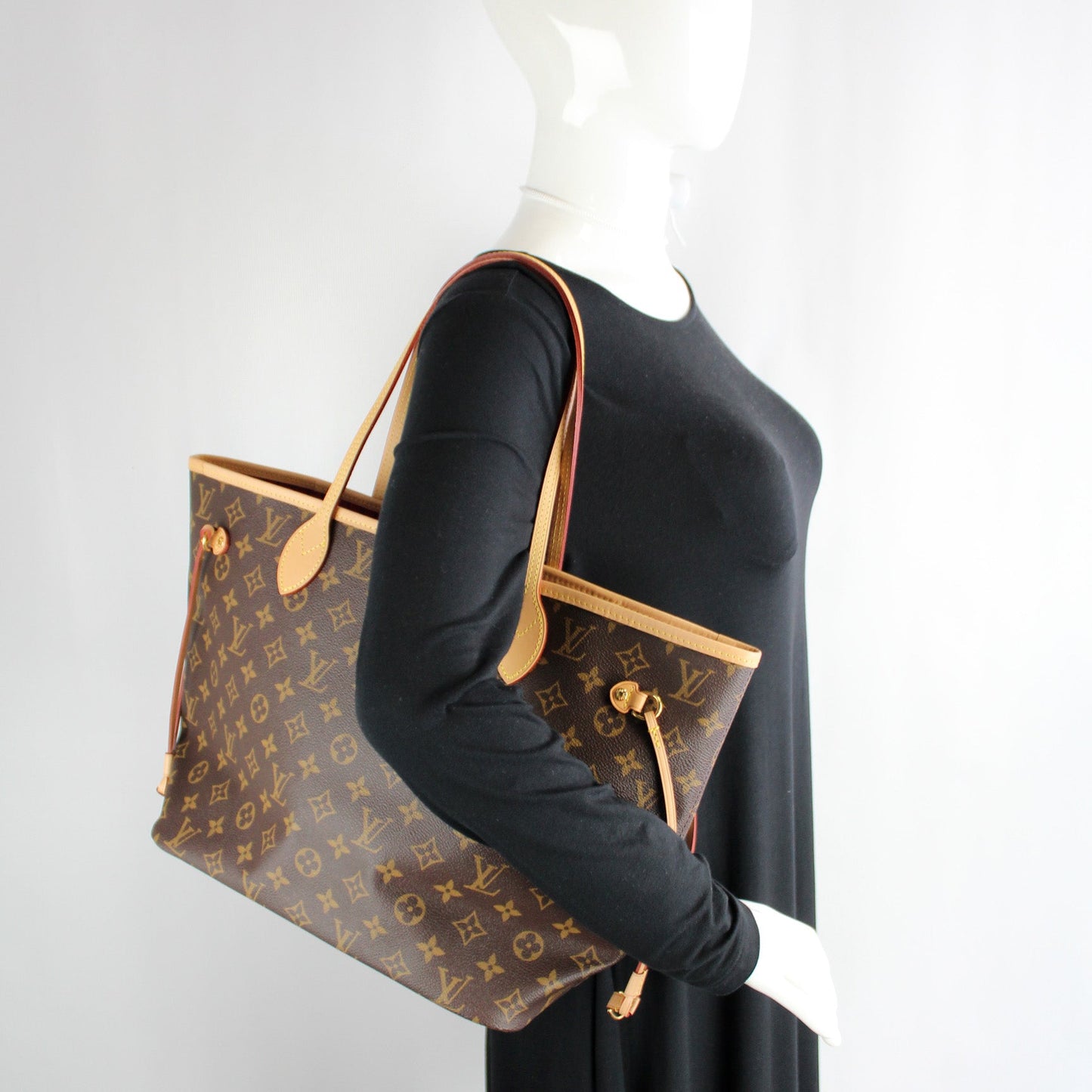 Neverfull MM Monogram